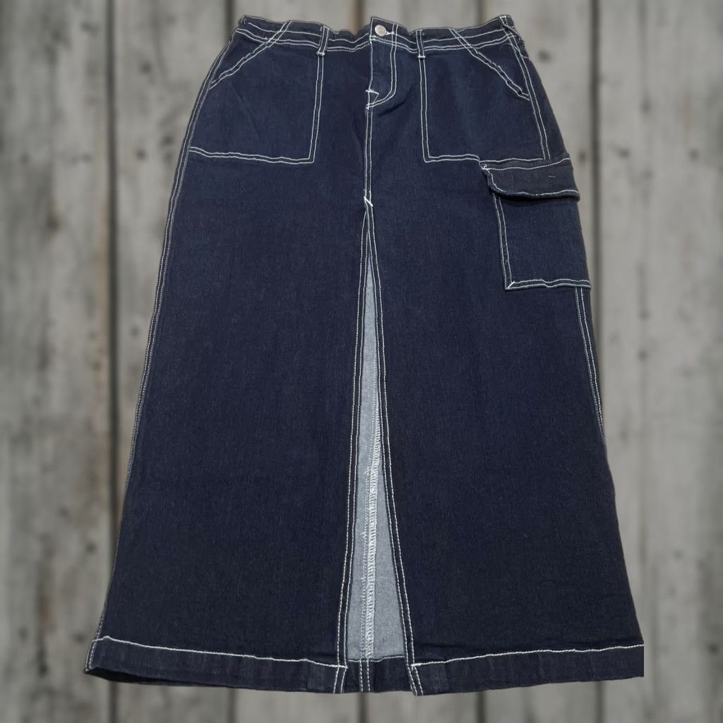 True Religion True Religion High Slit Denim Maxi Skirt Size 30 Dark Blue Wash Go West NWT Size 30" / US 8 / IT 44 - 1 Thumbnail