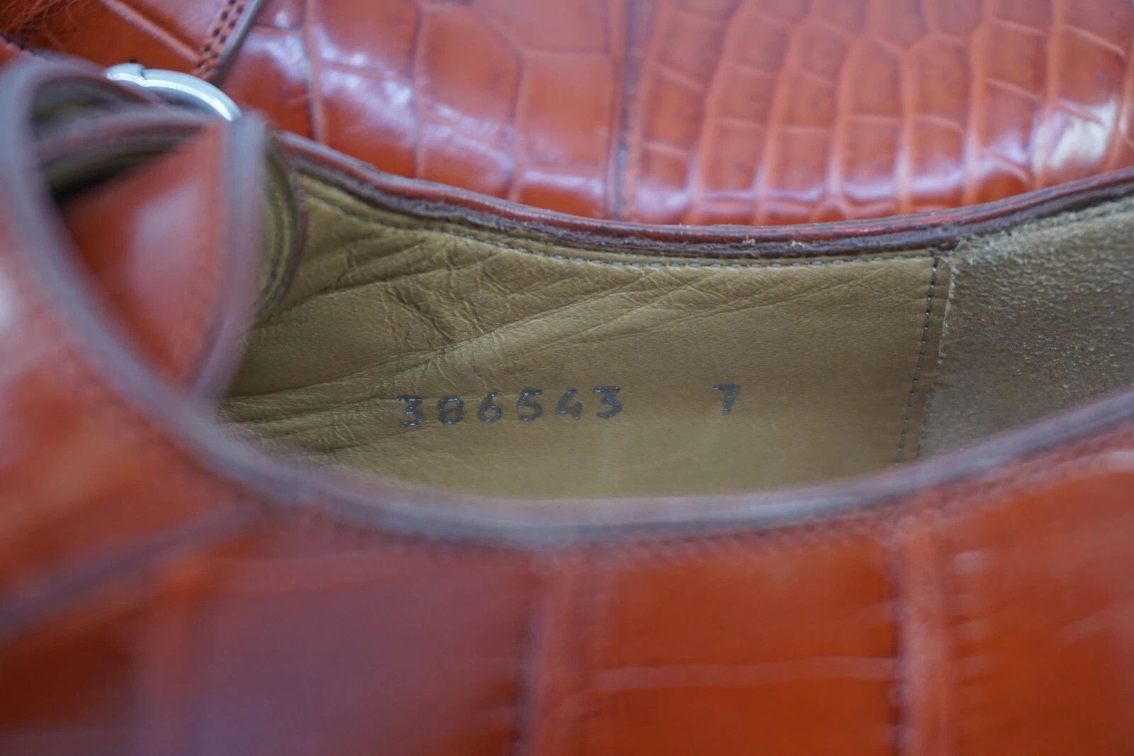Gucci RARE Gucci Exotic Alligator Crocodile UK 7 US 7.5 Size US 7.5 / EU 40-41 - 6 Thumbnail