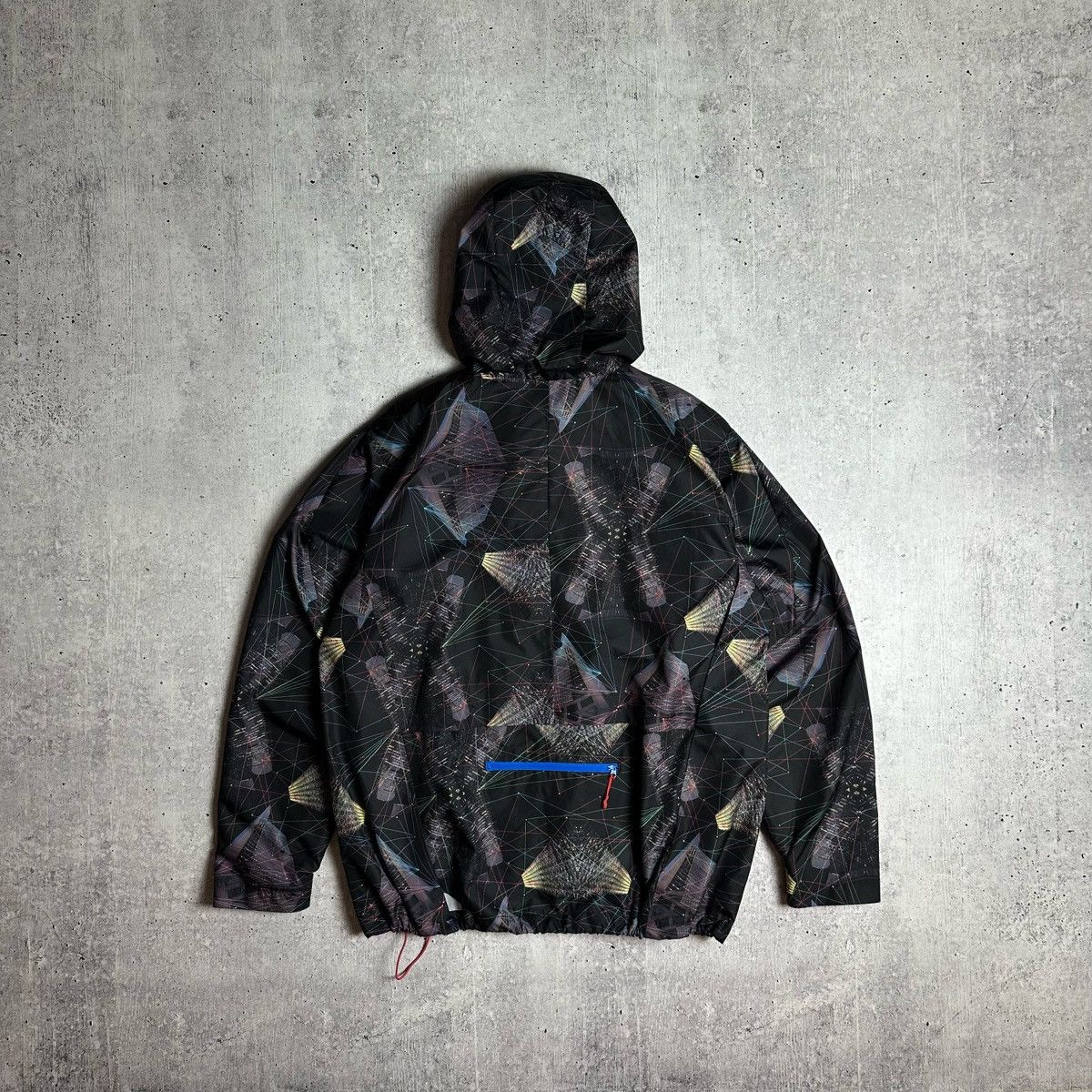 Nike × Vintage Vintage Nike Tn ACG Over Full Print Size XL Light Jacket Size US XL / EU 56 / 4 - 12 Thumbnail