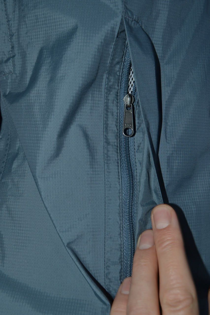 Marmot Marmot Women’s Rain Jacket Size L Gray Waterproof Hooded Size L / US 10 / IT 46 - 6 Thumbnail