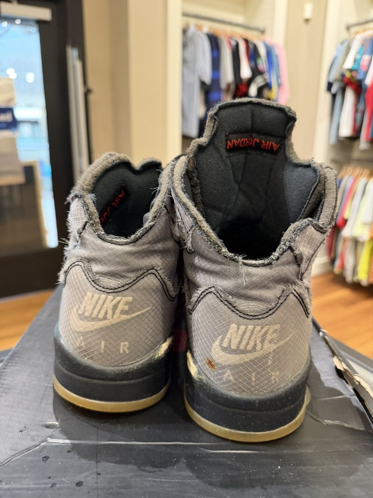 Jordan Brand × Off-White Off-white x Jordan 5 Retro “Off White Muslin” Size US 9 / EU 42 - 6 Thumbnail