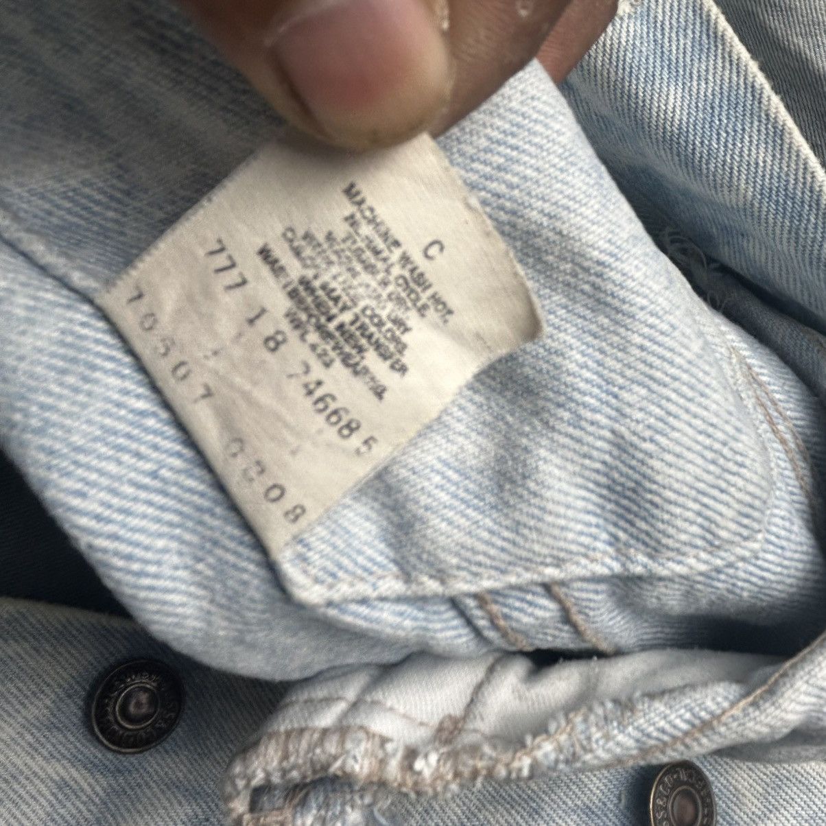 Levi's Vintage Y2K Levi’s Blue Wash Made In USA Denim Jacket Size US L / EU 52-54 / 3 - 10 Thumbnail