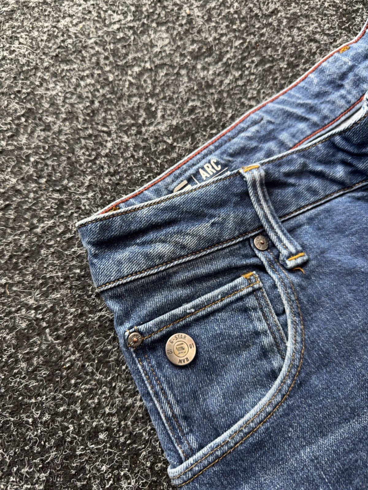 G-Star 00s Y2K G-Star RAW ARC 3D Slim Jeans W32 L34 Vintage Denim Size US 32 / EU 48 - 10 Thumbnail
