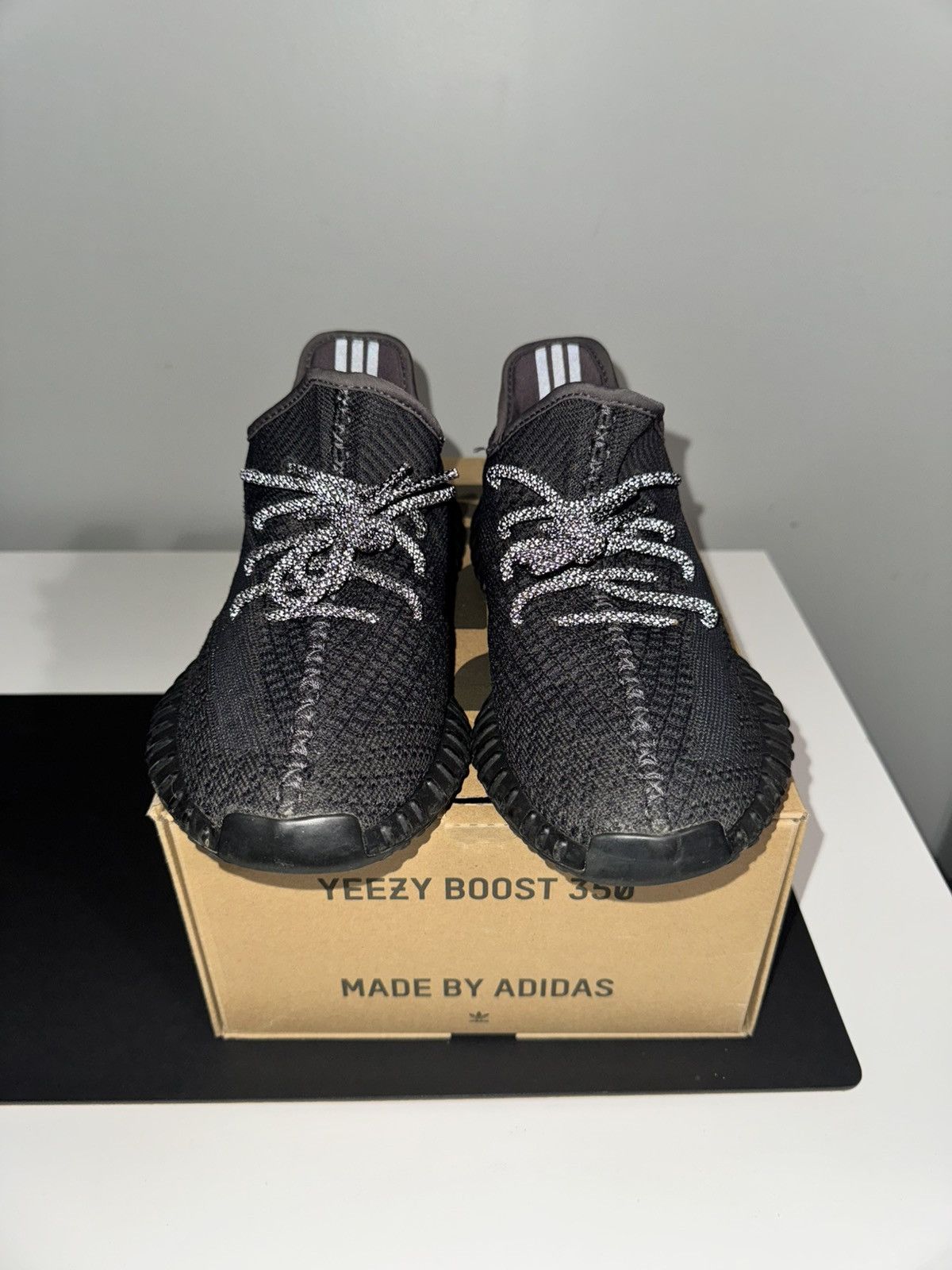 Adidas × Kanye West × Yeezy Yeezy Boost 350 V2 “Black” Size US 9 / EU 42 - 8 Thumbnail