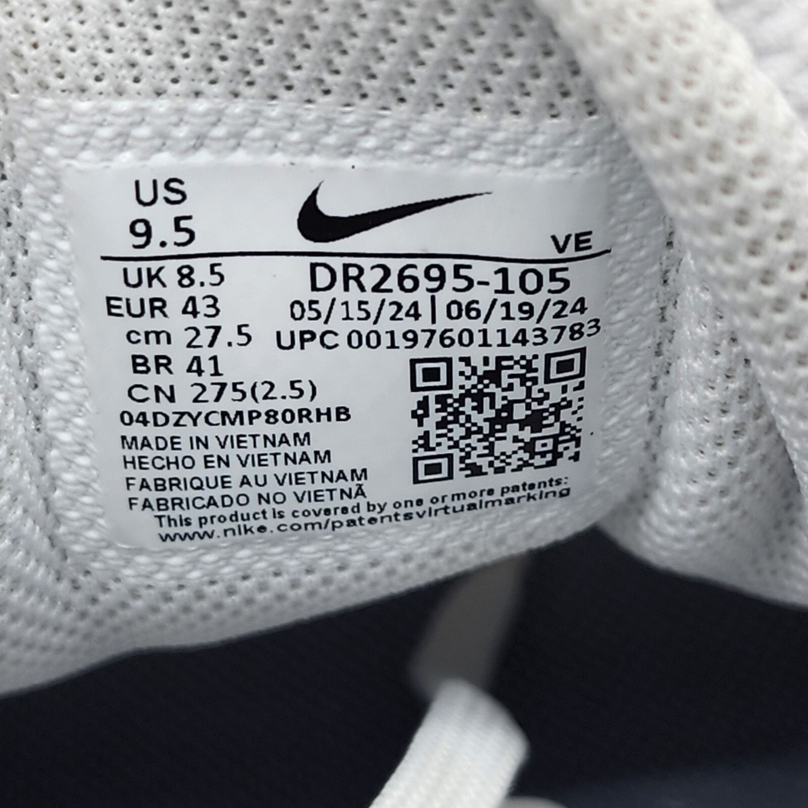 Nike Run Swift 3 White Photon Dust Black Sneakers US 9.5 EU 43 Size US 9.5 / EU 42-43 - 6 Thumbnail