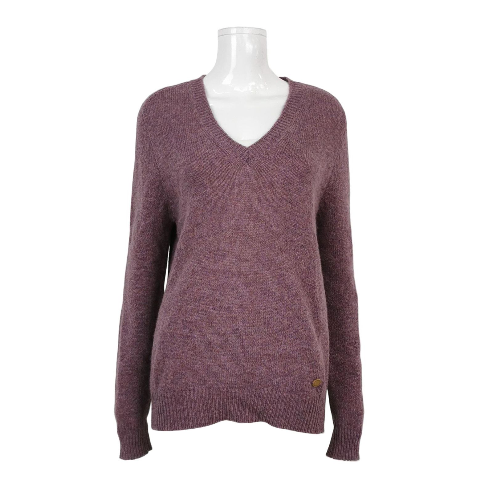 Louis Vuitton Louis Vuitton V-Neck Wool Sweater M Size M / US 6-8 / IT 42-44 - 1 Thumbnail