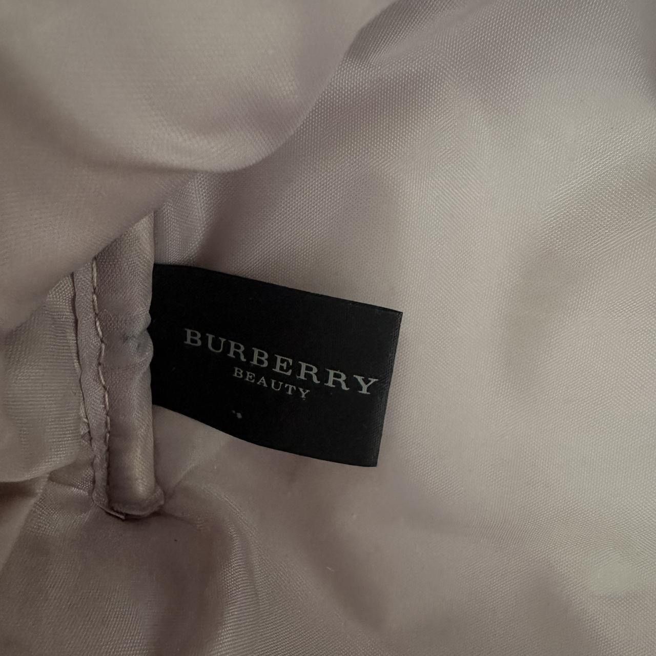Burberry Burberry Beauty stone/gray leather makeup bag Size ONE SIZE - 8 Thumbnail