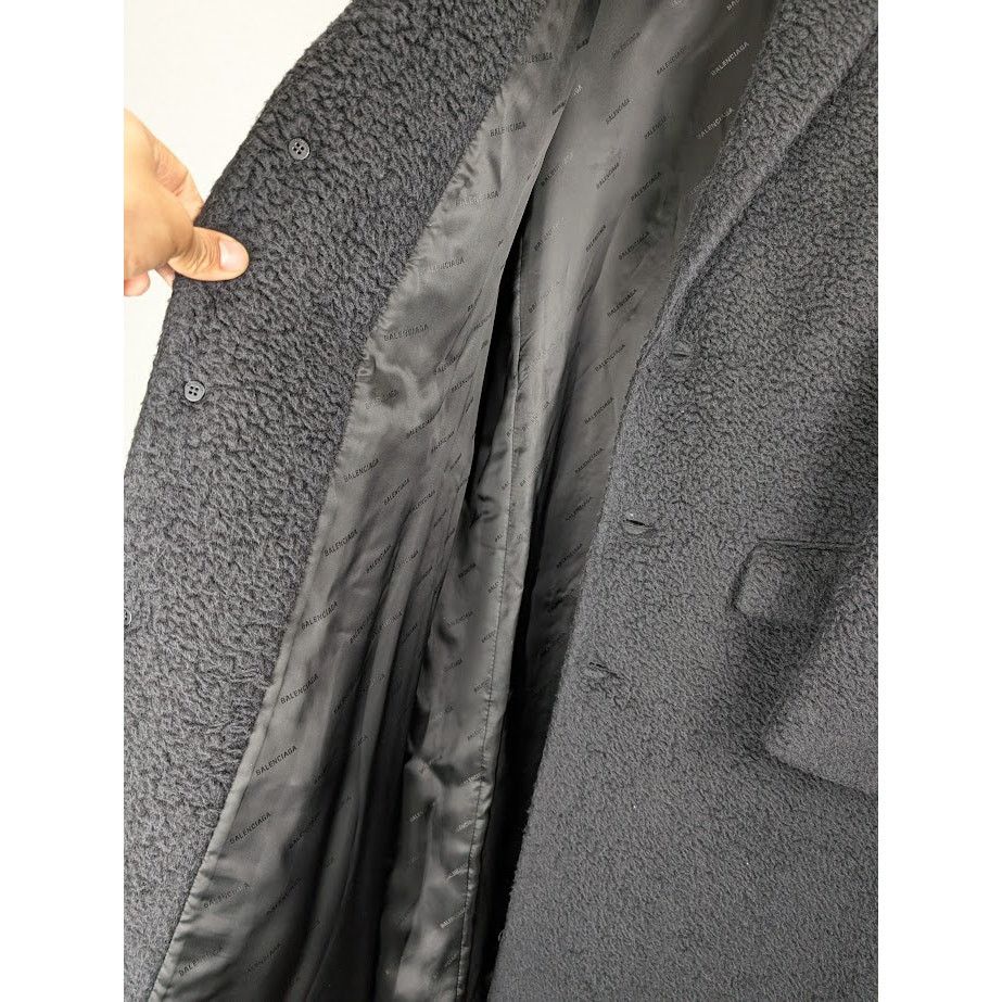 Balenciaga o1rshd1 Boxy Coat Fur in Black Size US S / EU 44-46 / 1 - 8 Thumbnail
