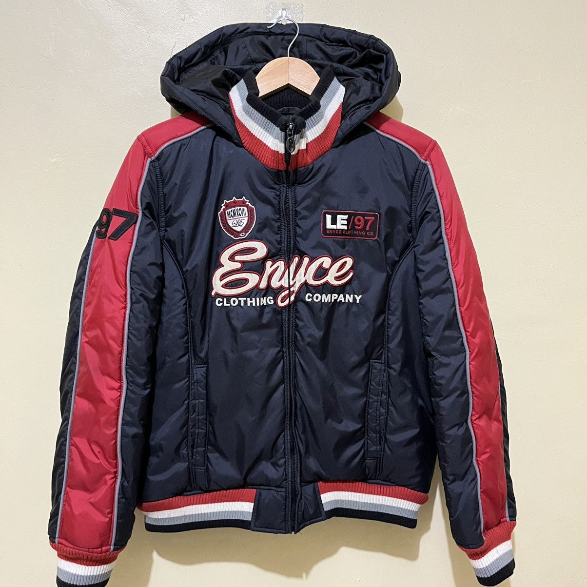 Enyce Y2k LADY ENYCE - PUFF JACKET Size L / US 10 / IT 46 - 1 Thumbnail