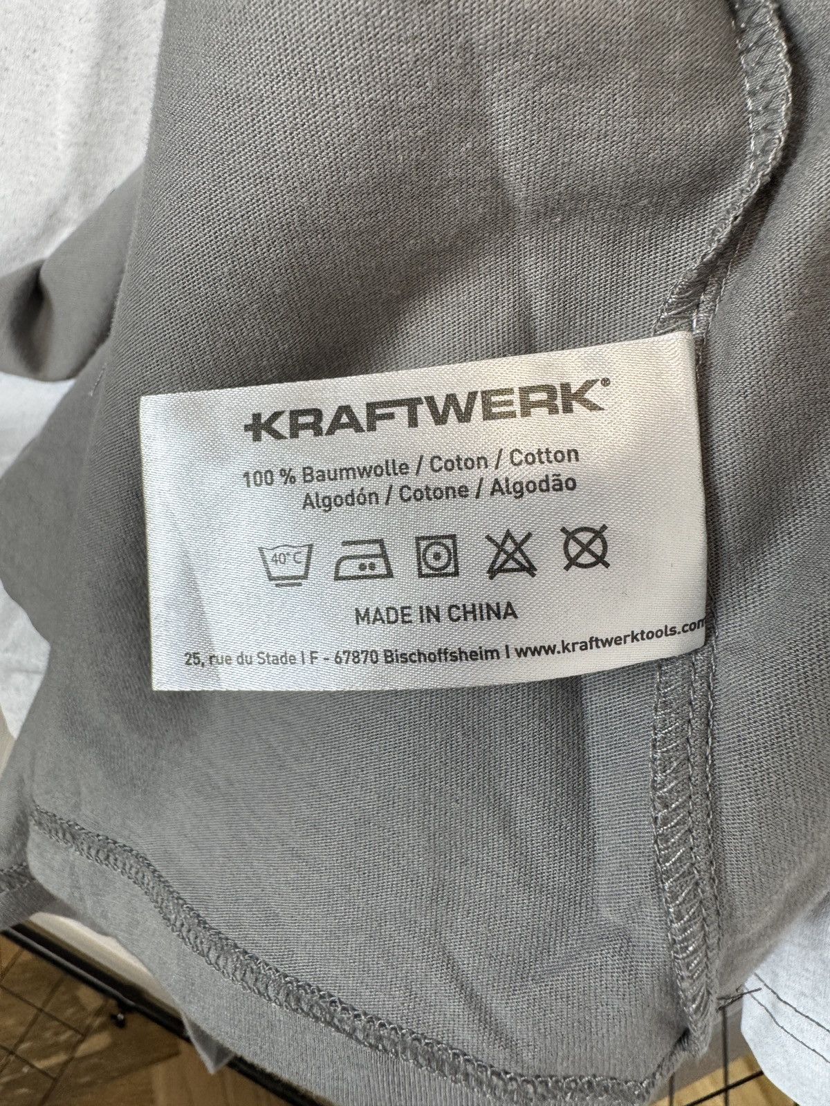 Band Tees Kraftwerk vintage grey big logo tee shirt size 3XL Size US XXL / EU 58 / 5 - 7 Thumbnail