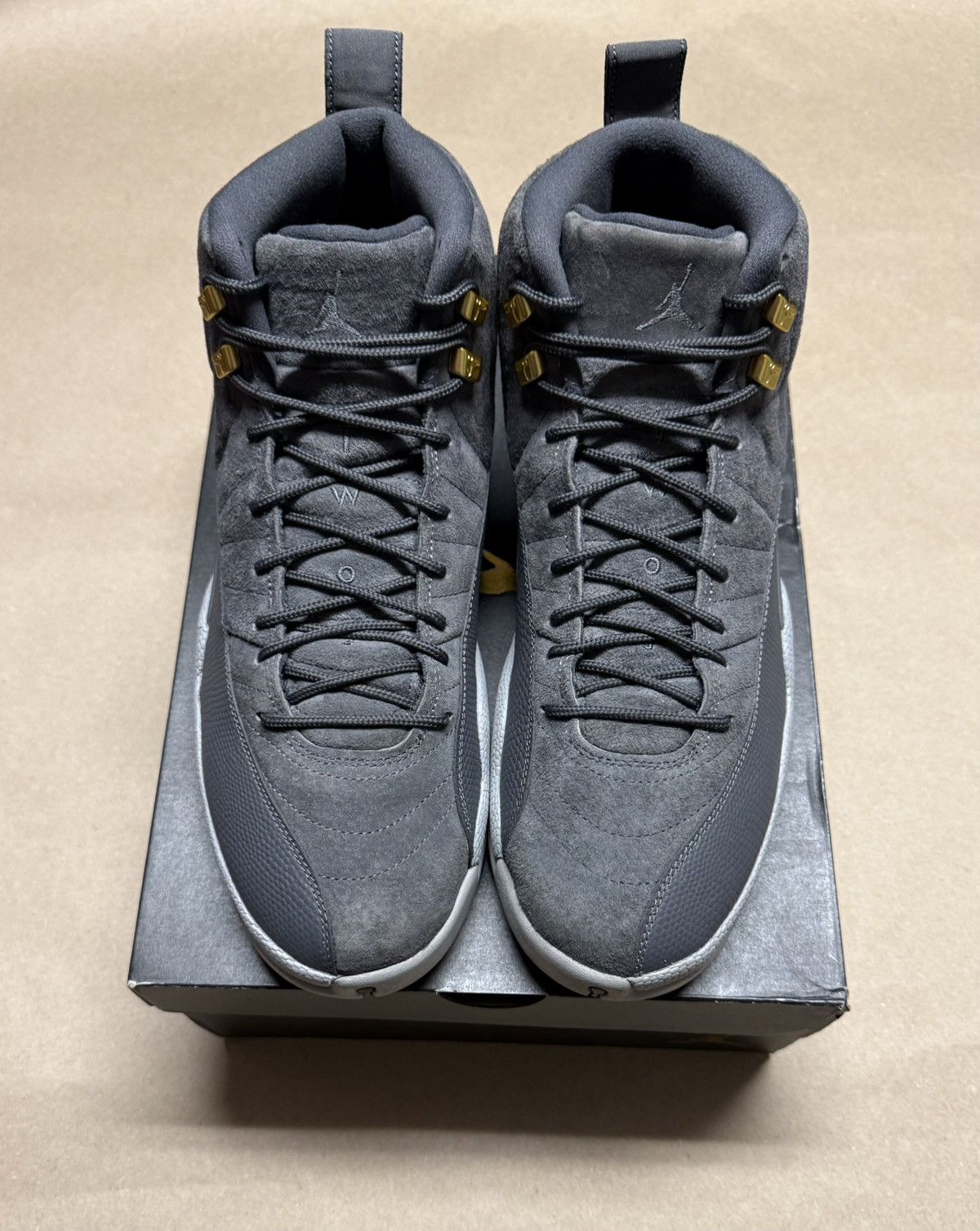 Jordan Brand Nike Air Jordan XII 12 Retro Dark Grey men’s 13 Basketball Size US 13 / EU 46 - 3 Thumbnail