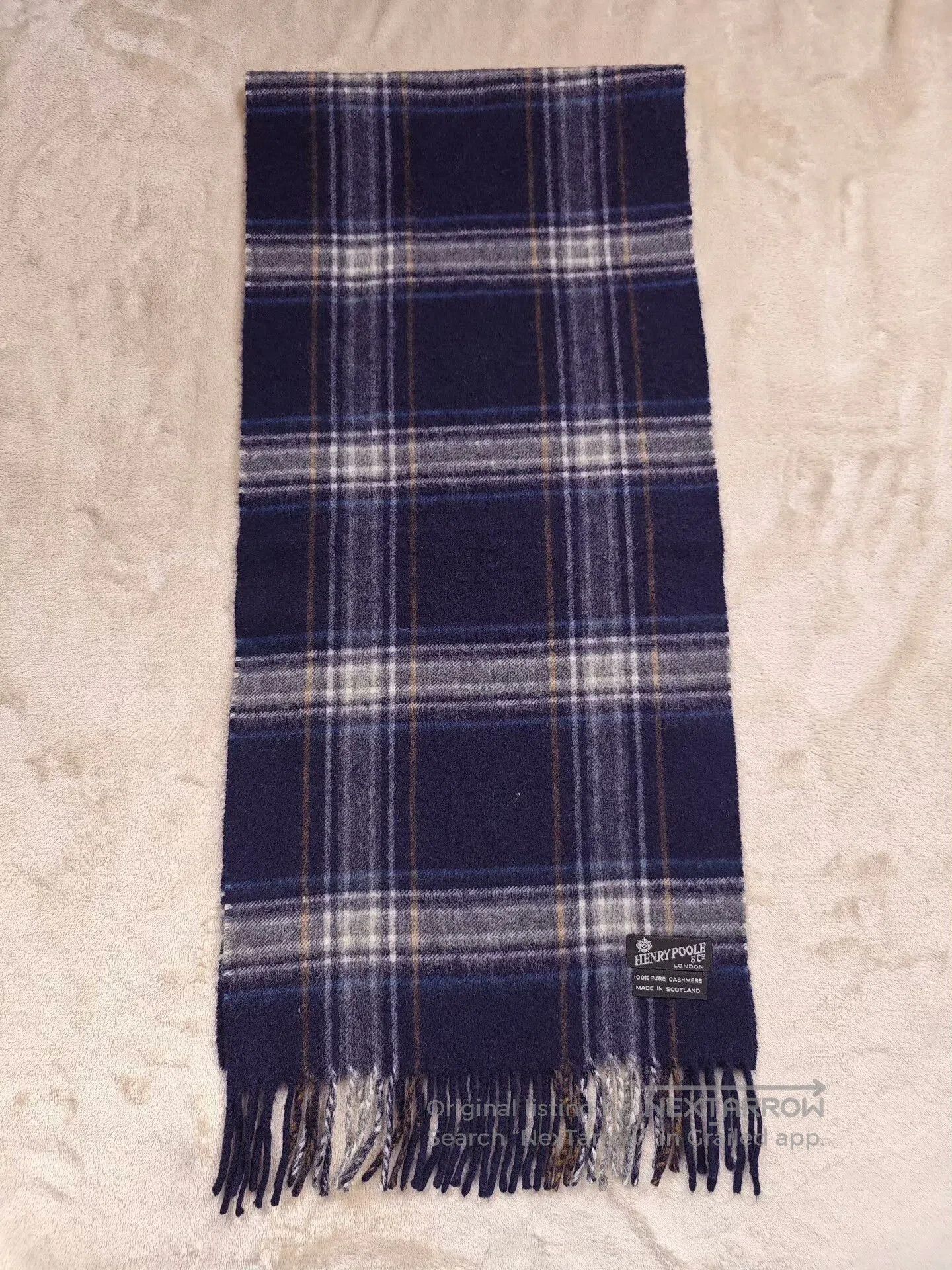 Henry Poole Henry Poole Cashmere Scarf in Blue Plaid. Size ONE SIZE - 1 Thumbnail
