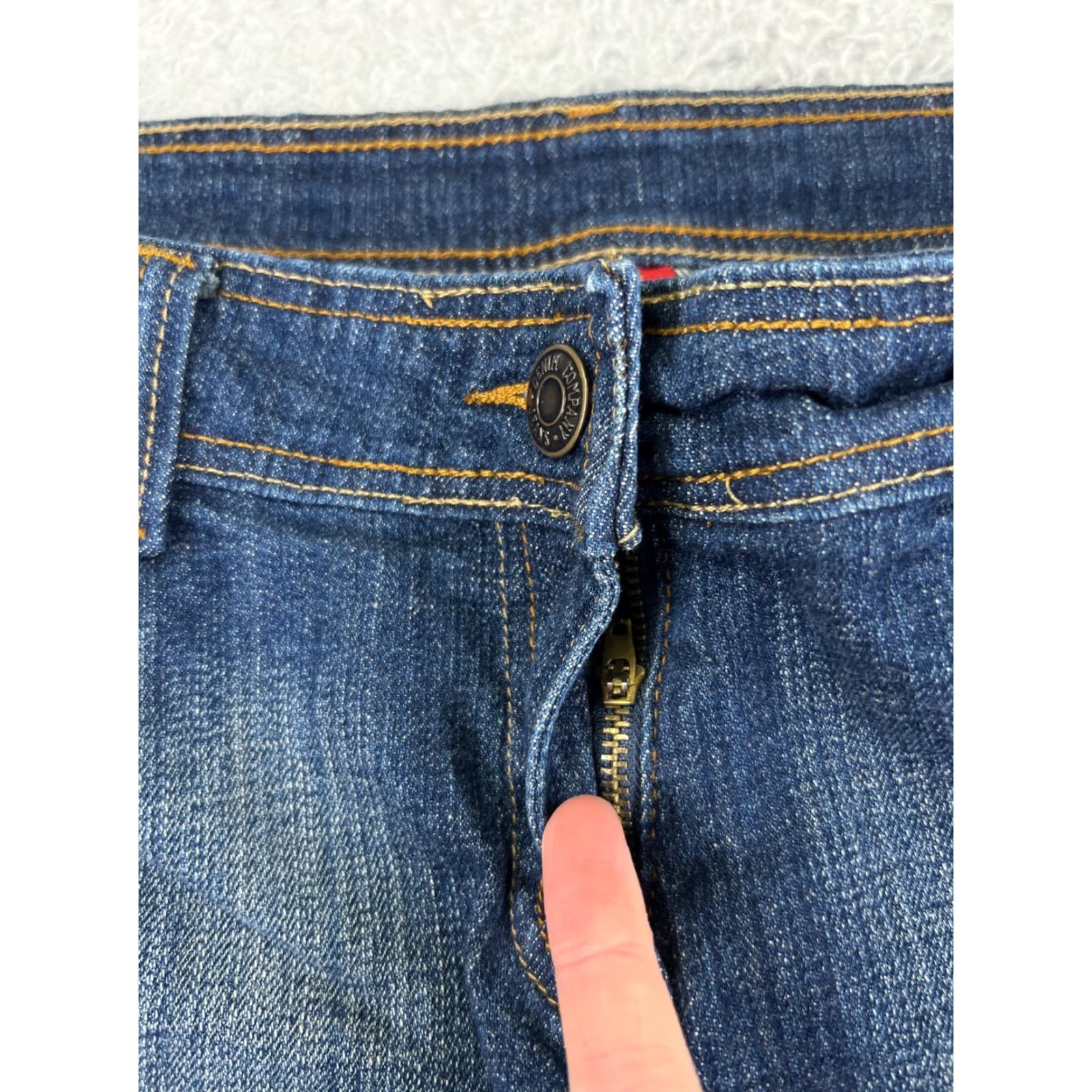 CO Denim Co Jeans Womens 14 Blue Denim Flared Low Rise 33x30 Cotton Blend 5-Pocket Zipper Distressed Regular Size 14 Womens Jeans Size 36" / US 14 / IT 50 - 5 Thumbnail