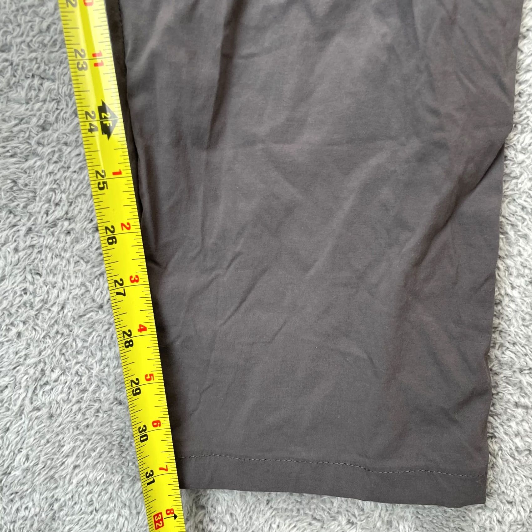 J.Crew J. Crew Pants Mens 36x32 Gray Slim Tapered Leg Nylon Spandex 484 Tech Dress Slim Fit Casual Pants Size US 36 / EU 52 - 7 Thumbnail