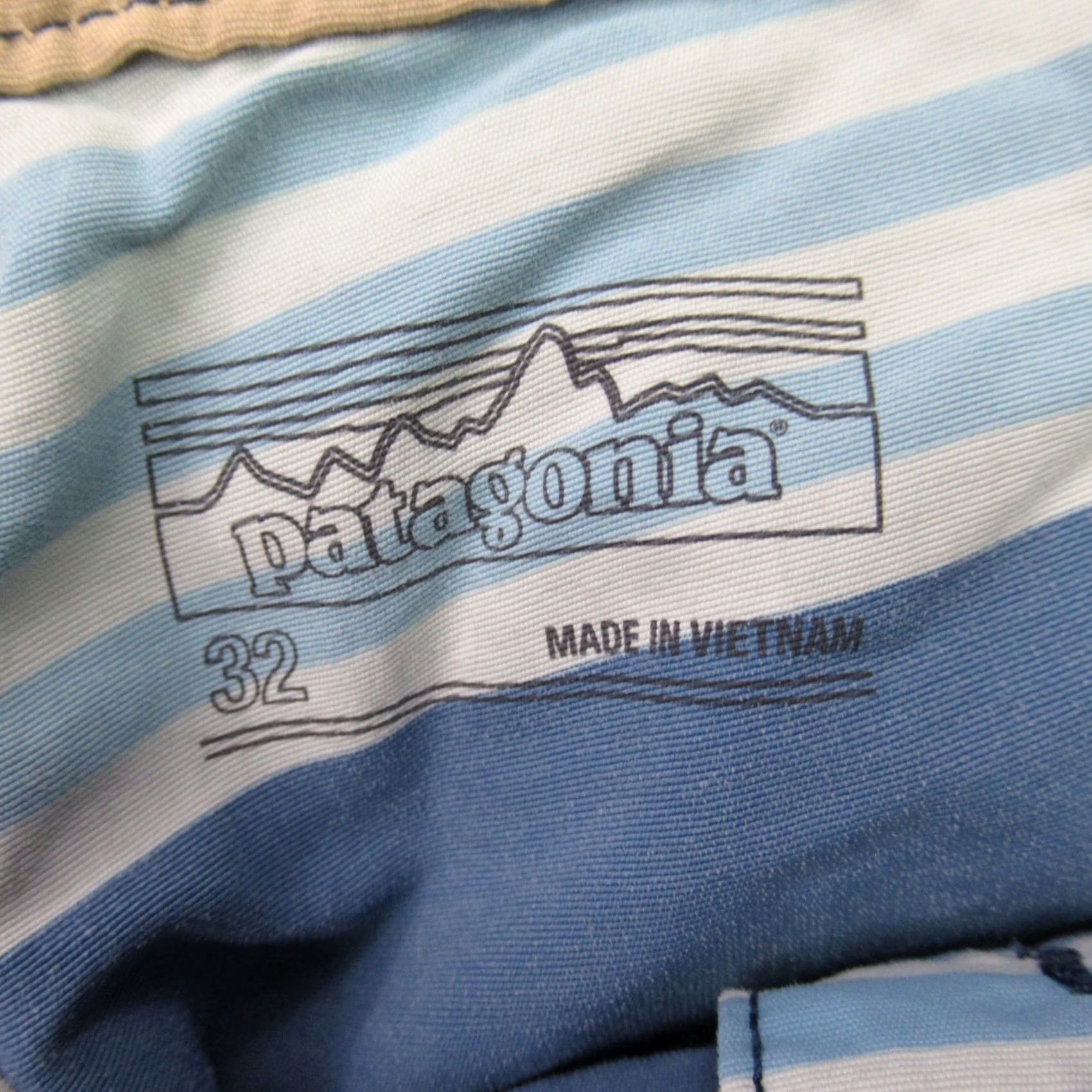 Patagonia Patagonia Board Shorts Swim Trunks Swimwear 32 Blue Stripes Mens Shorts Size US 32 / EU 48 - 3 Thumbnail