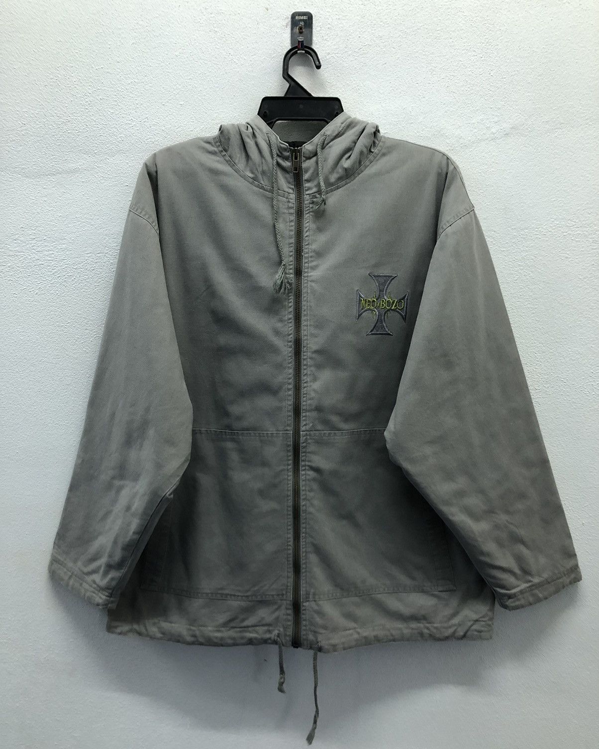 Neo-Bozo Embroidered Gray Hooded Jacket (Size M-L) Light Jackets