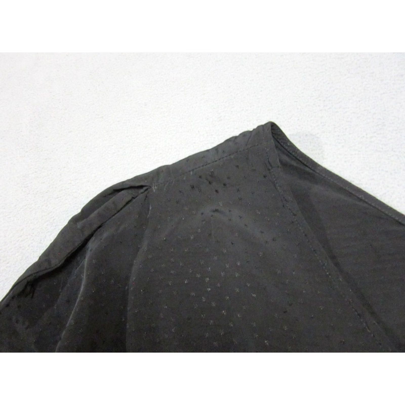 Madewell Madewell Top Womens 6 Black Jacquard Romantic Rouched V-Neck Blouse Shirt Short Sleeve Puff Sleeve Zipper Easy Care Regular Women Casual Spring Summer Size M / US 6-8 / IT 42-44 - 5 Thumbnail