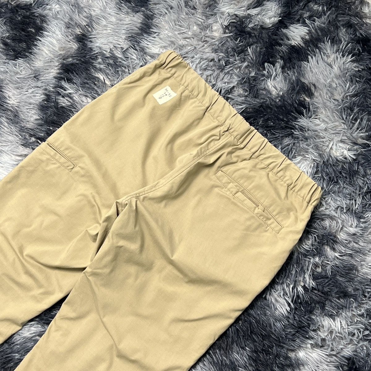 Uniqlo Uniqlo Outdoor Cargo Pants Size US 31 - 4 Thumbnail