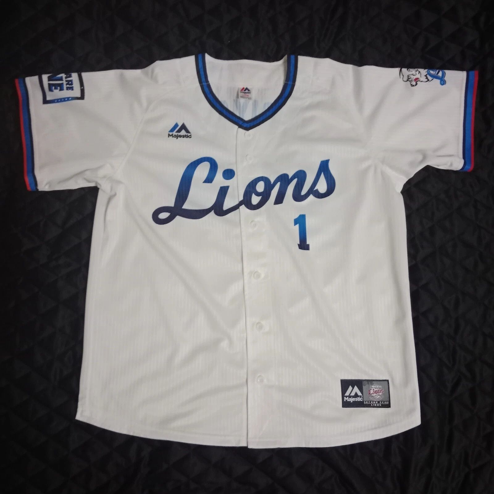 Majestic Saitama Seibu Lions Takumi Kuriyama NPB Baseball Jersey Size US L / EU 52-54 / 3 - 1 Thumbnail