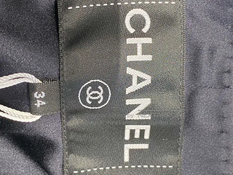 Chanel Chanel 23A velvet leopard print cardigan jacket Size XXS / US 00 / IT 34 - 3 Thumbnail