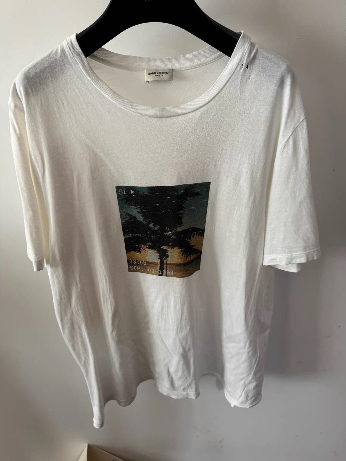 Saint Laurent Paris Saint Laurent Unisex Coconut Beach T-shirt K33 Size US M / EU 48-50 / 2 - 1 Thumbnail