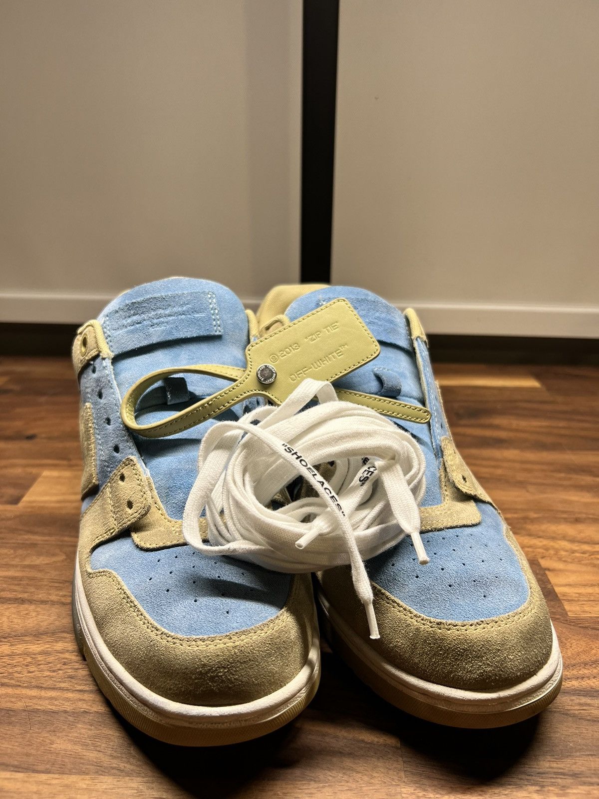 Off-White Out of Office Off-White Suede Size US 10.5 / EU 43-44 - 14 Thumbnail