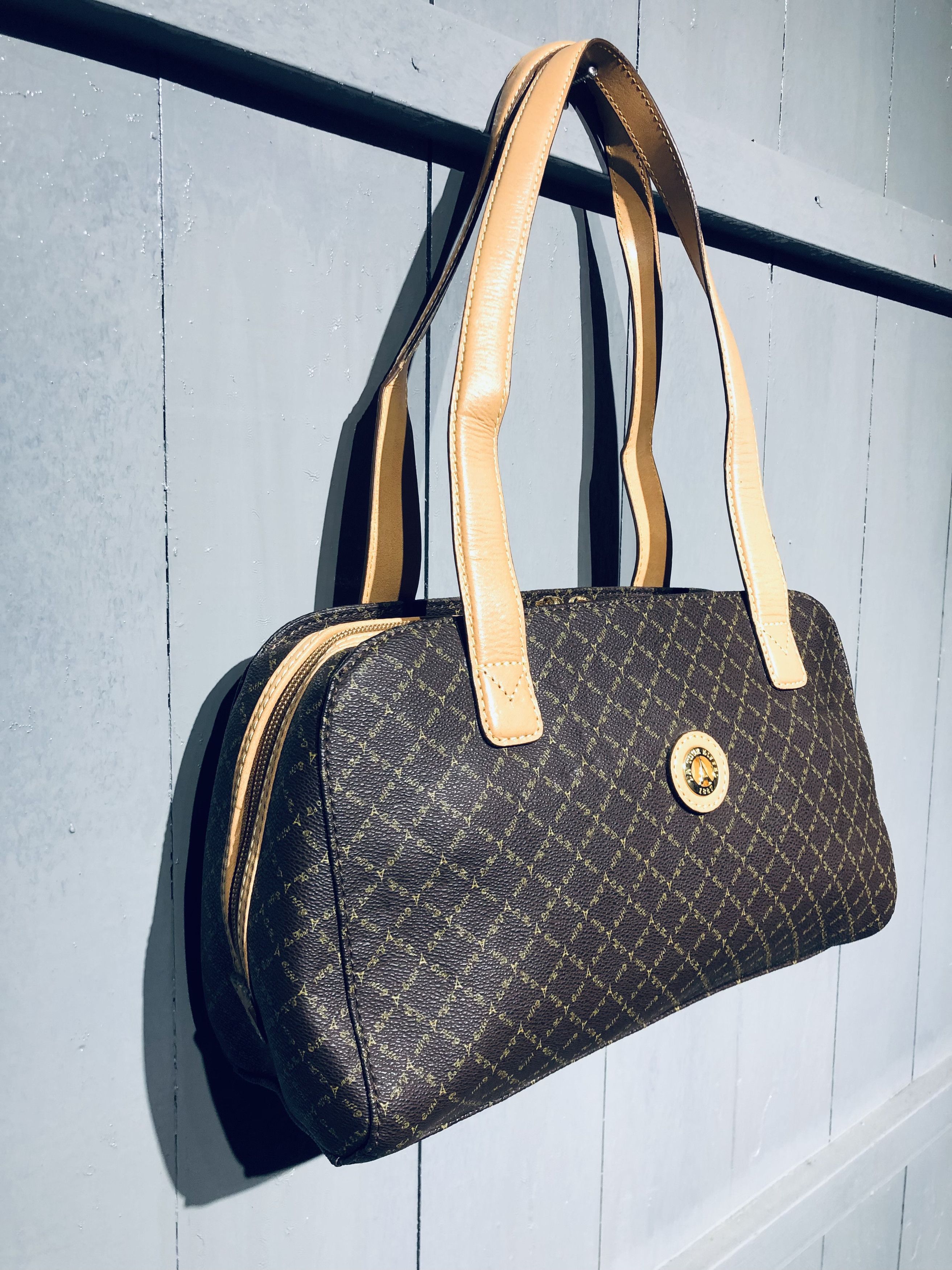 Leather Authentic LaTour Eiffel 1887 Brown Leather Handbag|Purse Size ONE SIZE - 9 Thumbnail