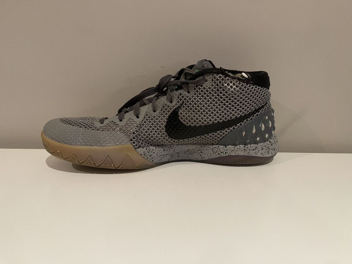 Nike Nike Kyrie 1 All Star Size US 13 / EU 46 - 2 Thumbnail