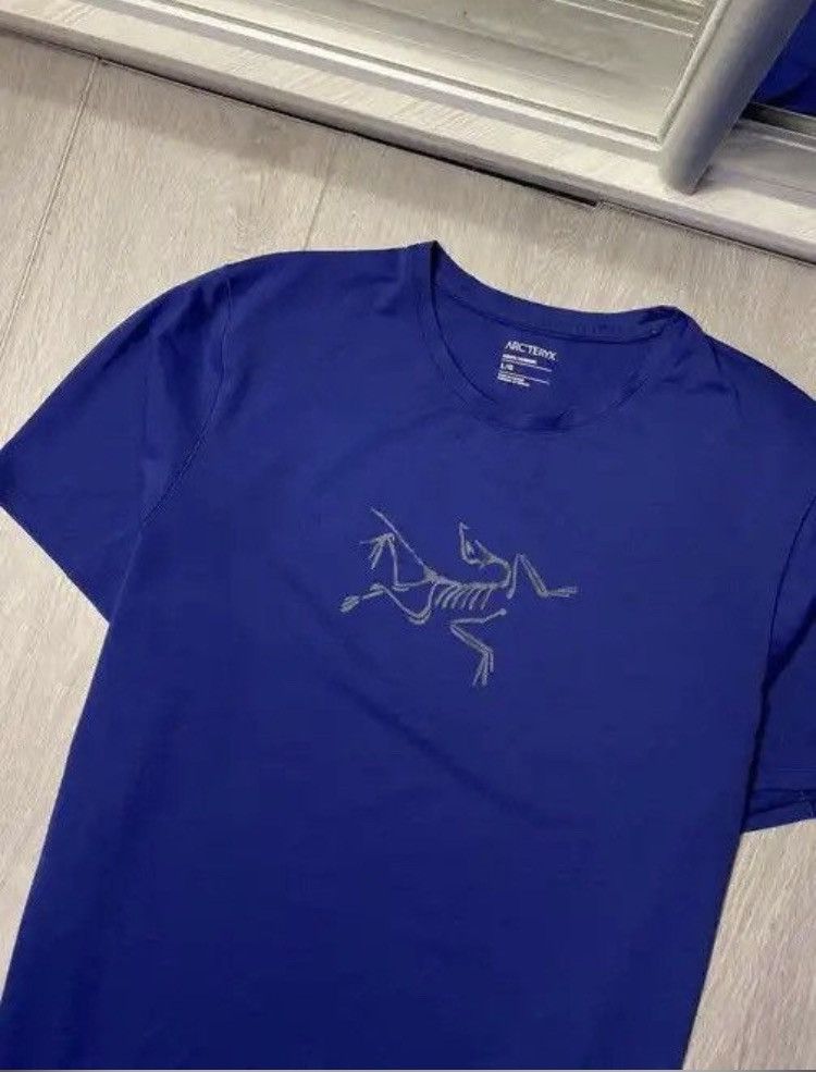 Arc'teryx Arcteryx Big Logo Thermo T-shirt Tee Size L Size US L / EU 52-54 / 3 - 2 Thumbnail