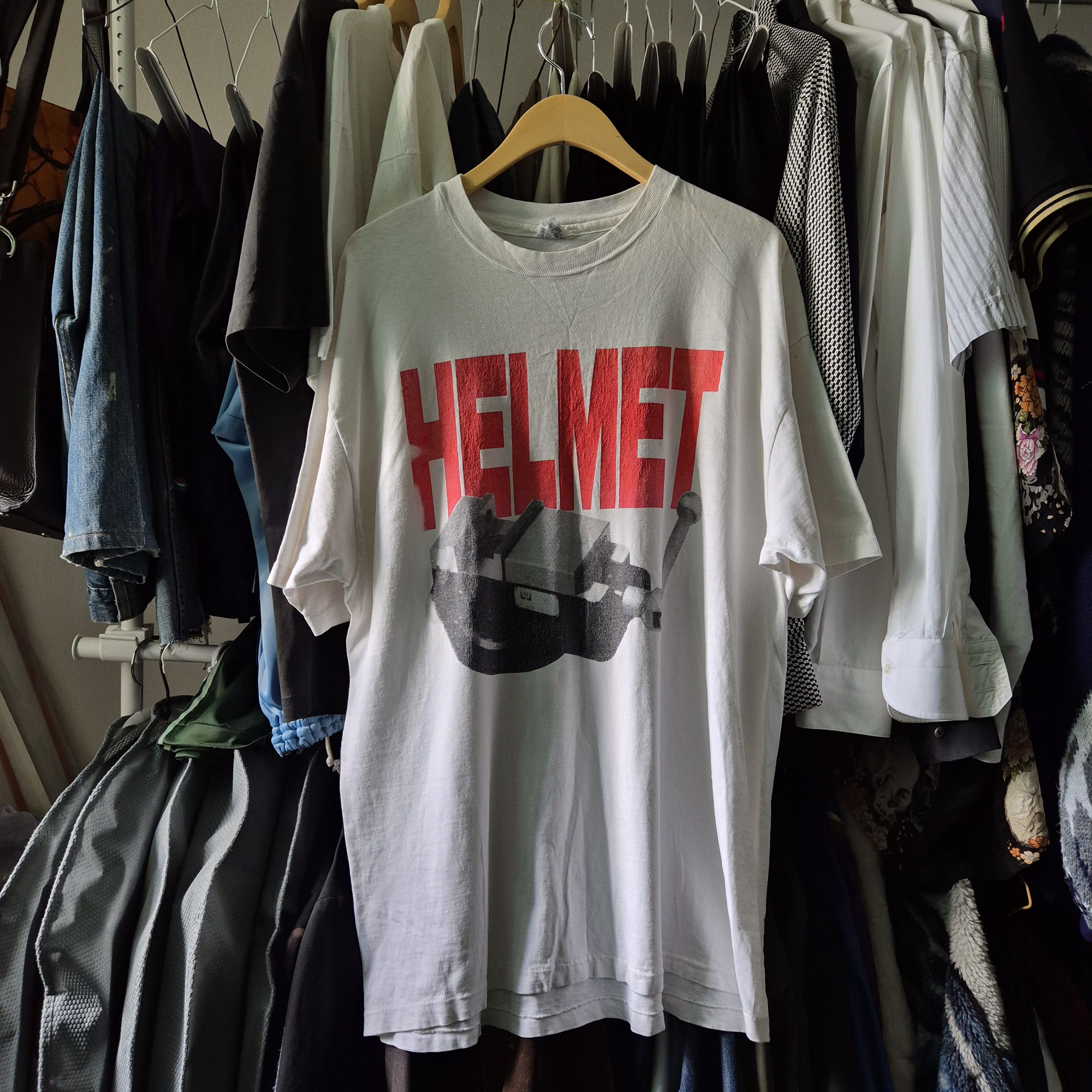 Band Tees Helmet Band Shirt, Vintage 90s Size US XL / EU 56 / 4 - 2 Thumbnail