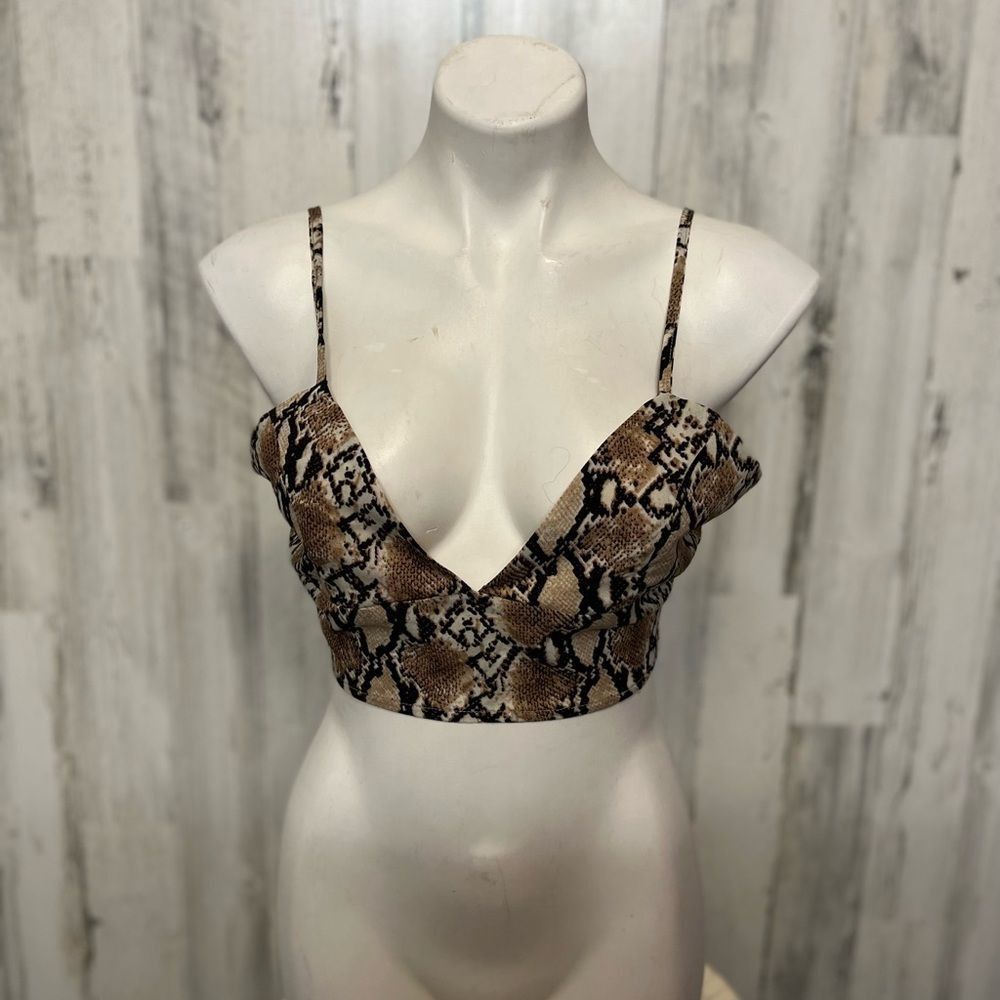 Forever 21 Forever 21 Snakeskin Print Crop Top Size L – Adjustable Stra Size L / US 10 / IT 46 - 1 Thumbnail