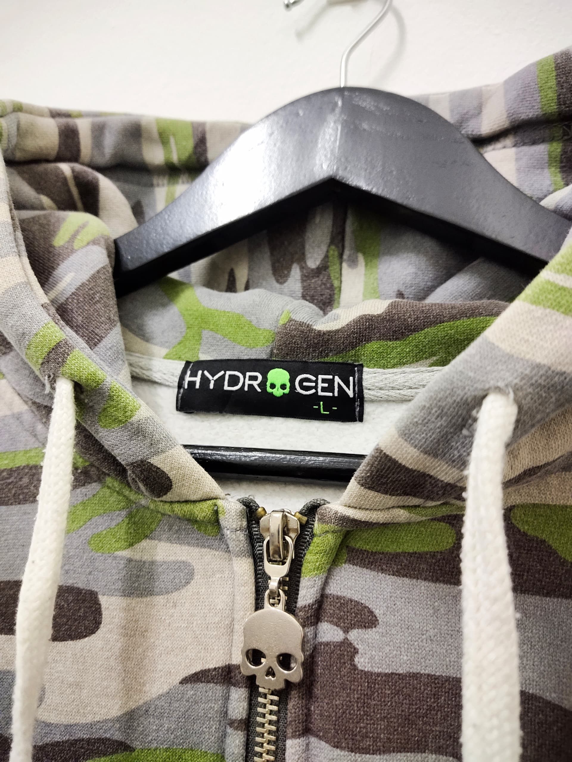 HYDROGEN Hydrogen Hoodie Camo army design streetwear ziper Size US L / EU 52-54 / 3 - 2 Thumbnail