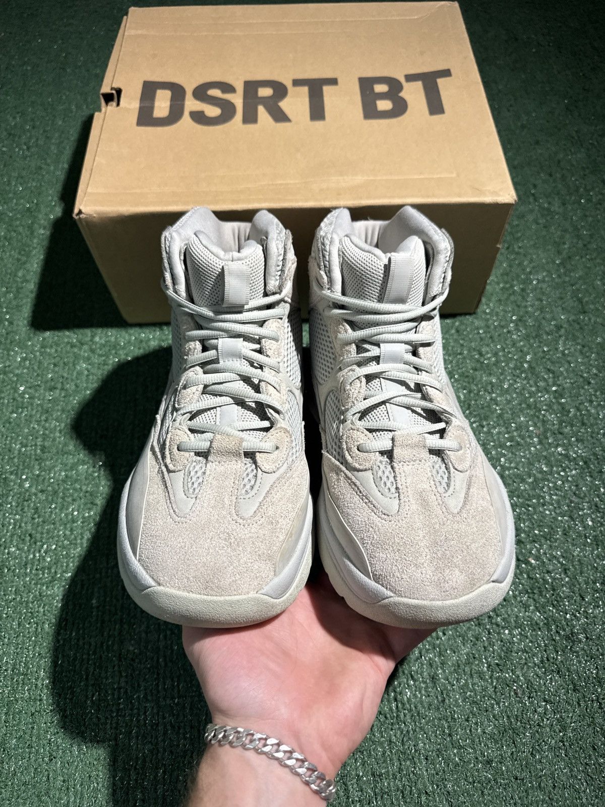 Yeezy Yeezy desert boot salt Size US 10.5 / EU 43-44 - 2 Thumbnail