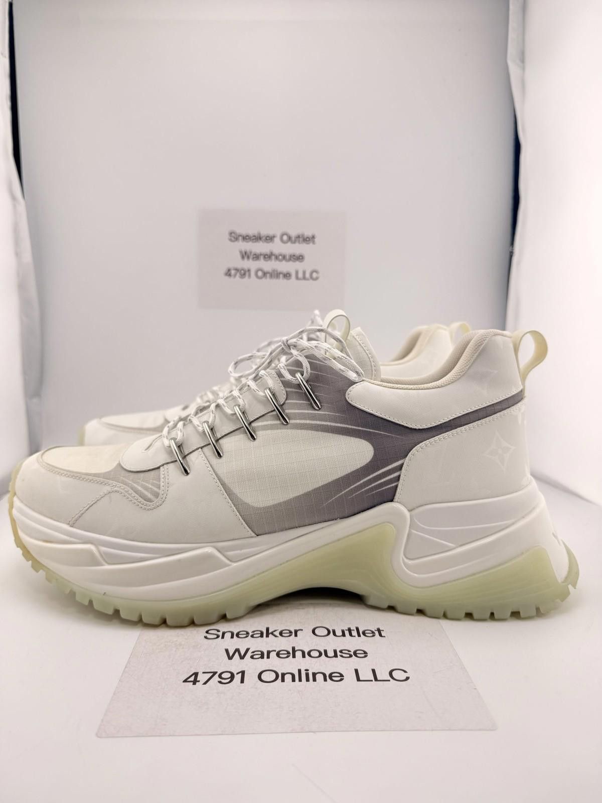 Louis Vuitton Louis Vuitton Run Away Pulse White/Silver 10 UK Used Size US 11 / EU 44 - 1 Thumbnail