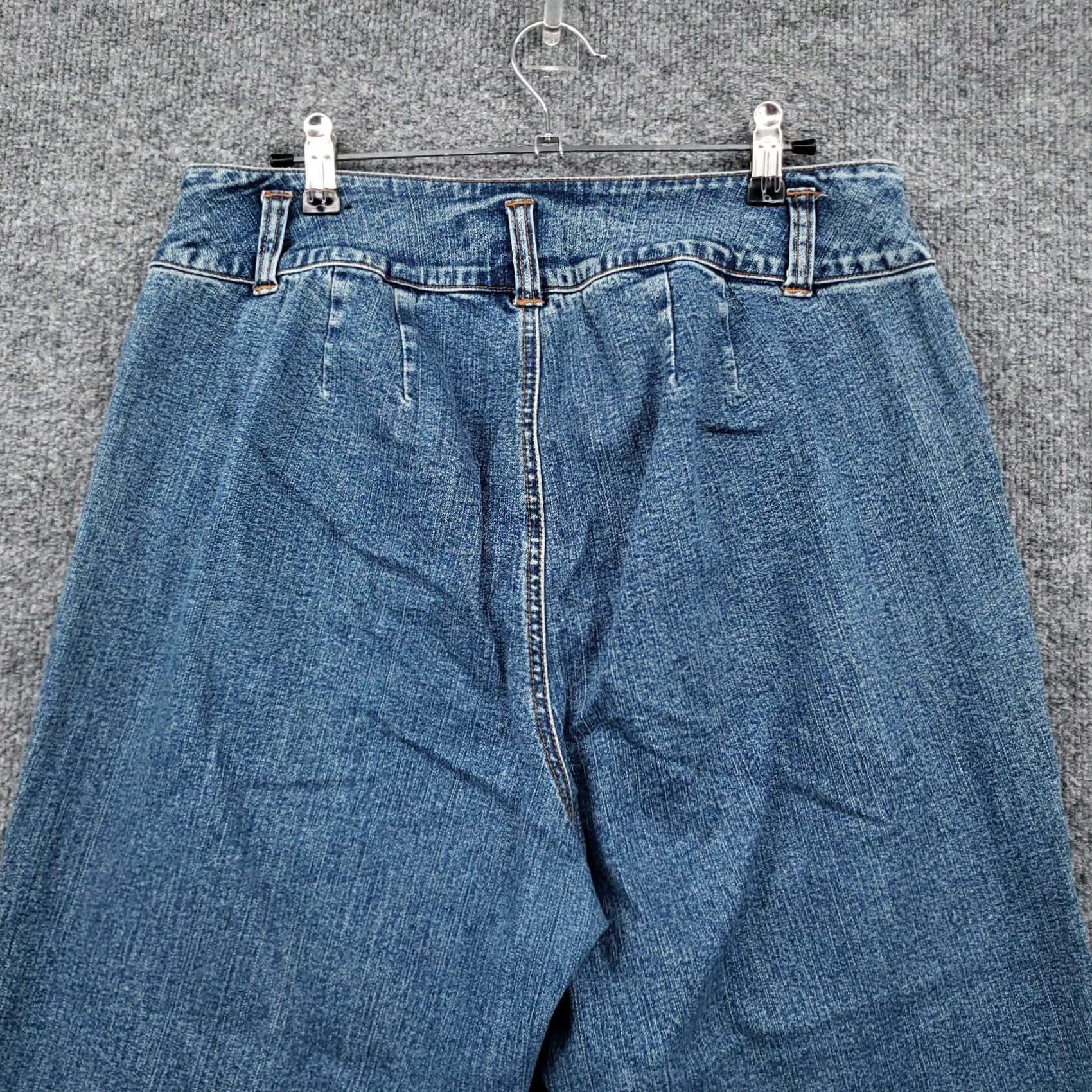 Vintage Venezia Jeans Womens 14 High Rise Cropped Blue Denim Zip Closure Rinse Wash Size 36" / US 14 / IT 50 - 7 Thumbnail