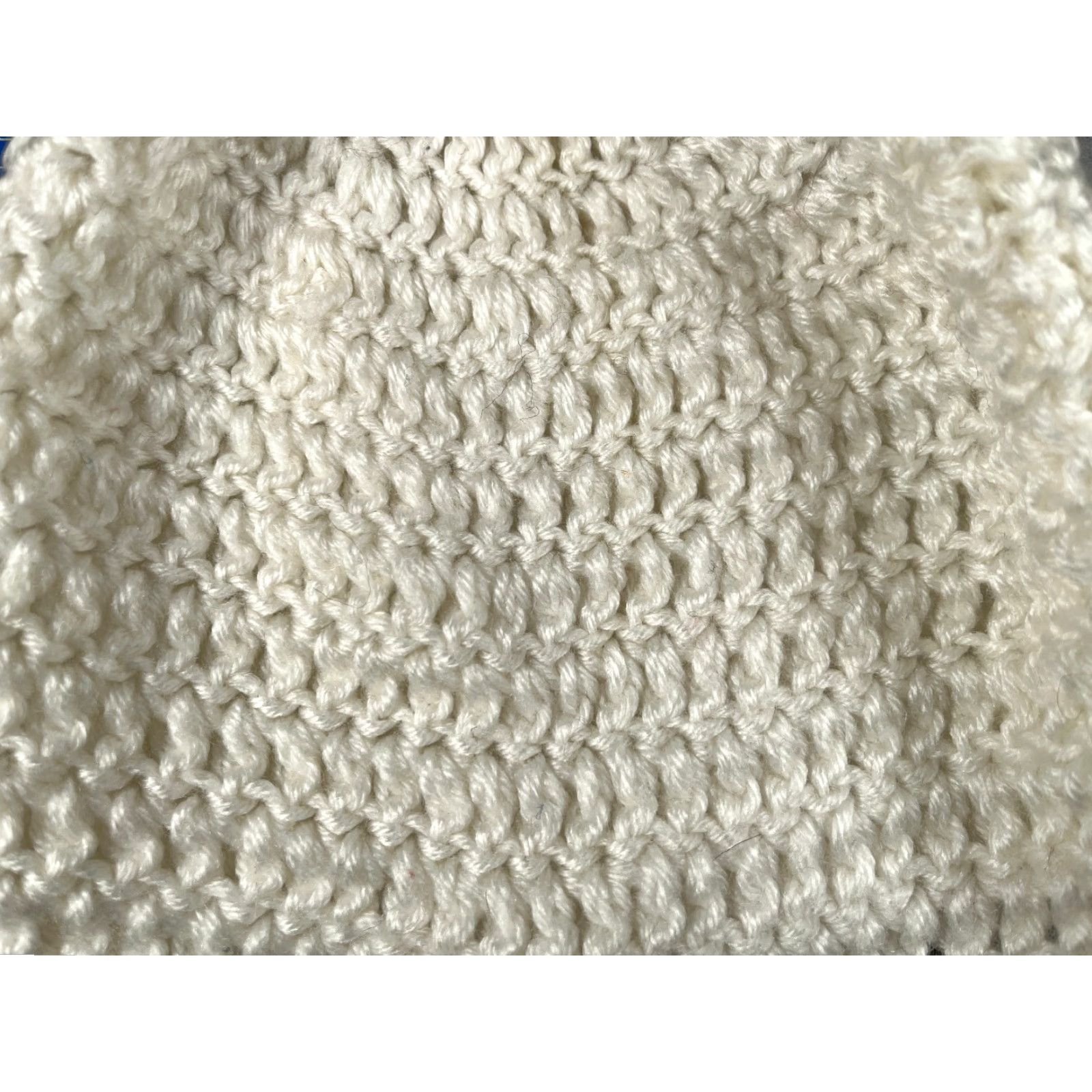 Vintage Beanie Womens One Size White Crochet Knit Acrylic Blend Snow Ski Winter Hat/Cap Beanie Size ONE SIZE - 2 Thumbnail