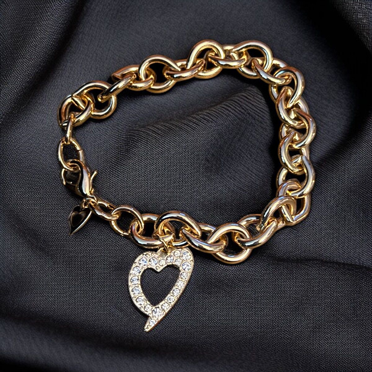 Other Thalia Sodi gold tone chain link heart charm bracelet Size ONE SIZE - 1 Thumbnail