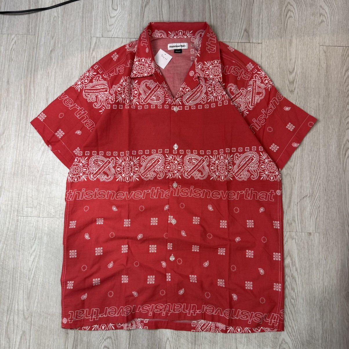 thisisneverthat RARE💥Thisisneverthat paisley open collar button shirt red Size US L / EU 52-54 / 3 - 1 Thumbnail