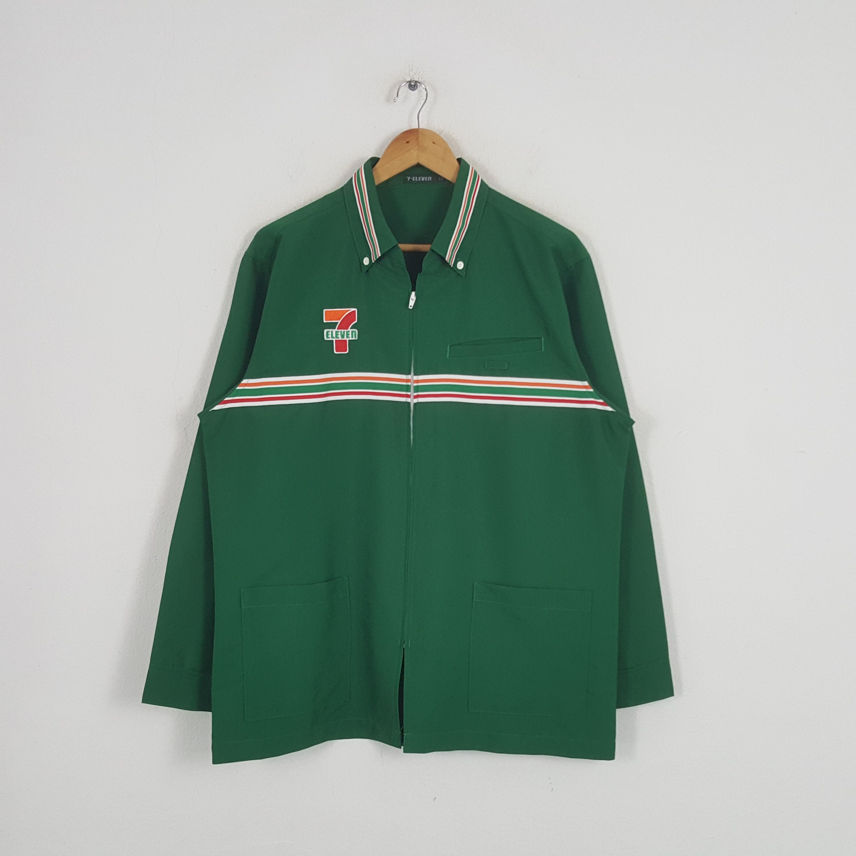 Japanese Brand × Vintage Vintage 7 Eleven Japanese Brand Staff Jacket Size US L / EU 52-54 / 3 - 3 Thumbnail