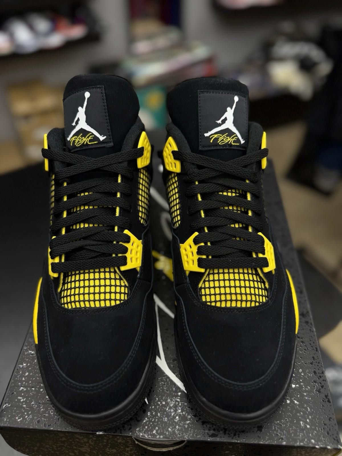 Jordan Brand Size 13 - Nike Air Jordan 4 Retro Thunder Yellow Black 2023 Size US 13 / EU 46 - 8 Thumbnail
