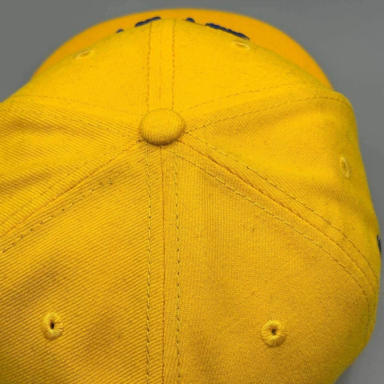 New Era Golden State Warriors GSW Hat Men 7 1/4 Yellow NBA Fitted Size ONE SIZE - 8 Thumbnail