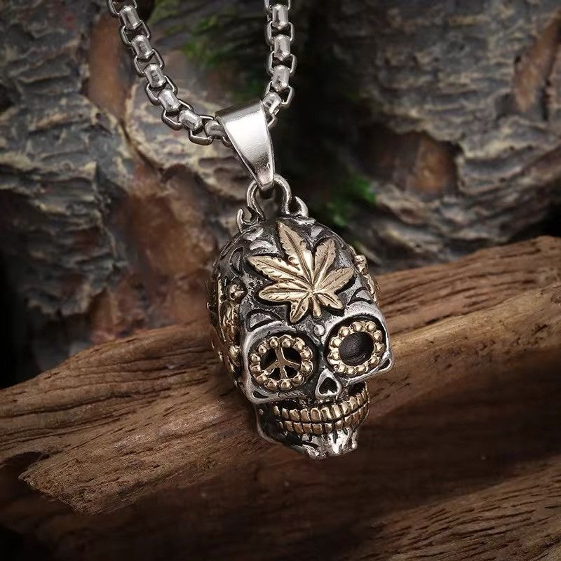 Other × Vintage Gothic Maple Leaf Mechanical Skull Pendant Necklace Size ONE SIZE - 2 Thumbnail