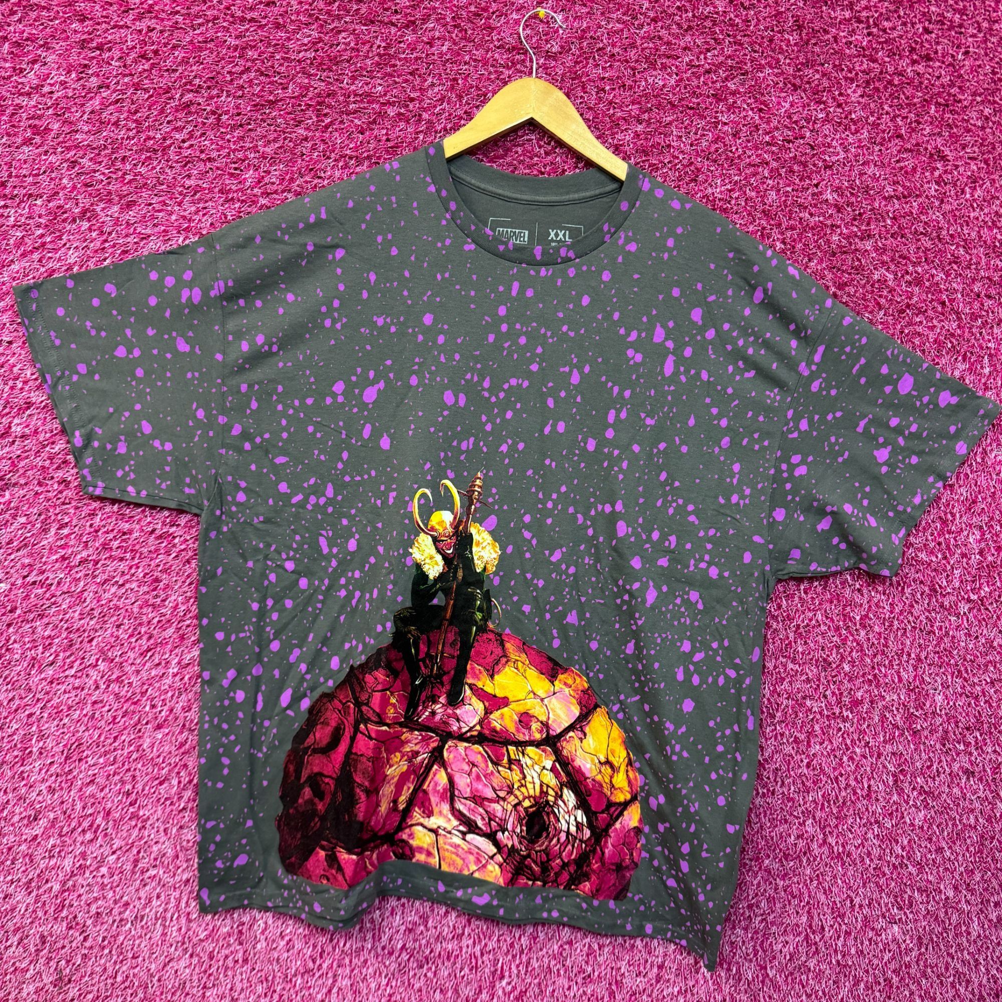 Disney Loki Sitting on Planet Comic Book T-shirt size 2XL Size US XXL / EU 58 / 5 - 3 Thumbnail