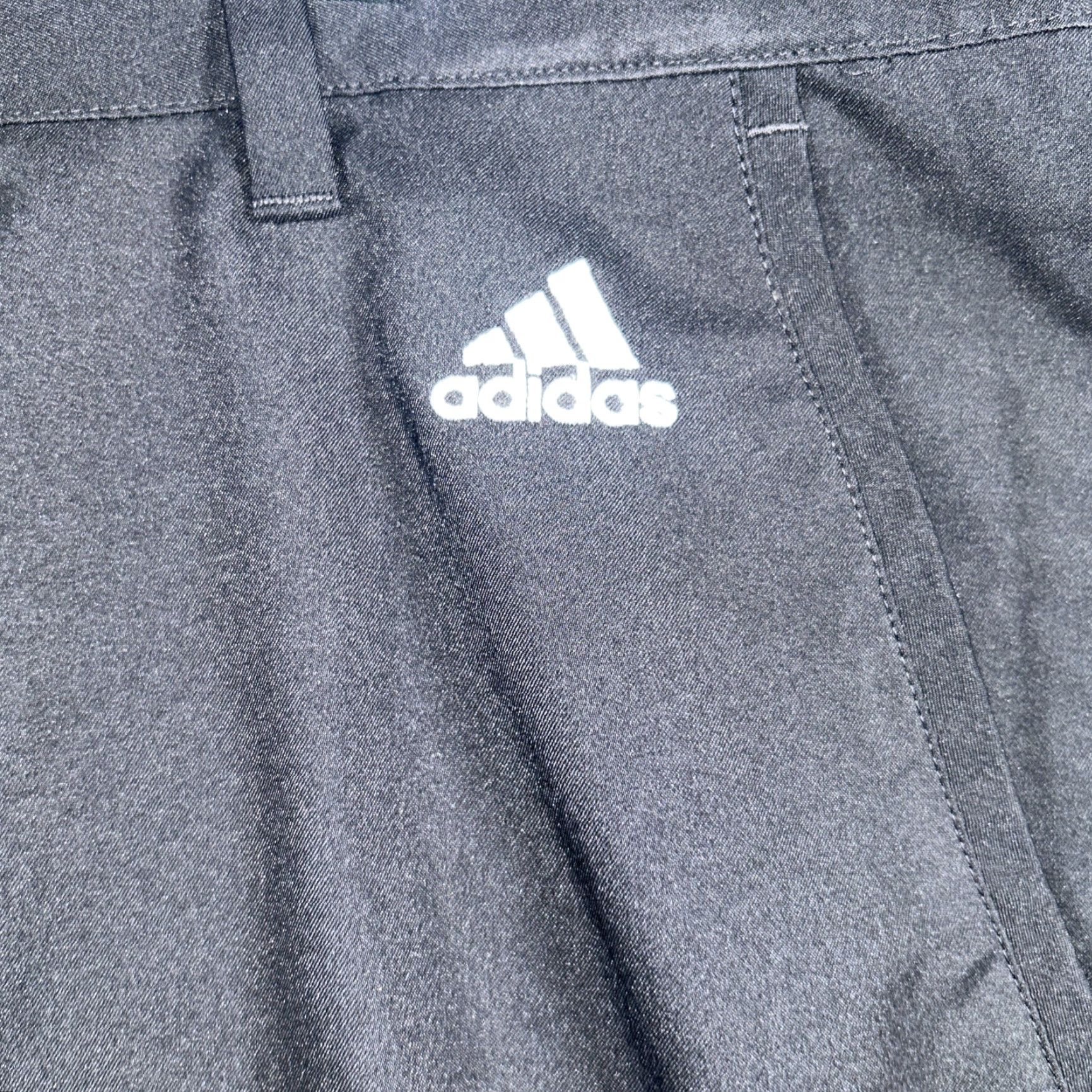 Adidas Adidas Shorts Mens 38 Black Flat Front Performance Tech Chino Golf Stretch Casual Shorts Mens 38 Black Chino Golf Size US 38 / EU 54 - 2 Thumbnail
