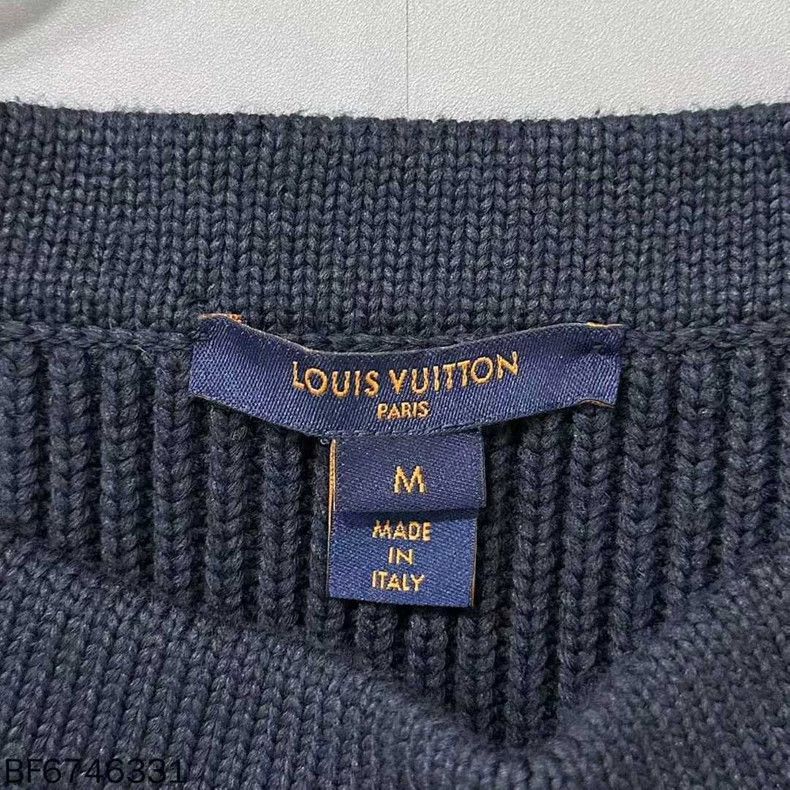 Louis Vuitton Louis Vuitton One Shoulder Anchor Button Knit Dress Size M / US 6-8 / IT 42-44 - 7 Thumbnail