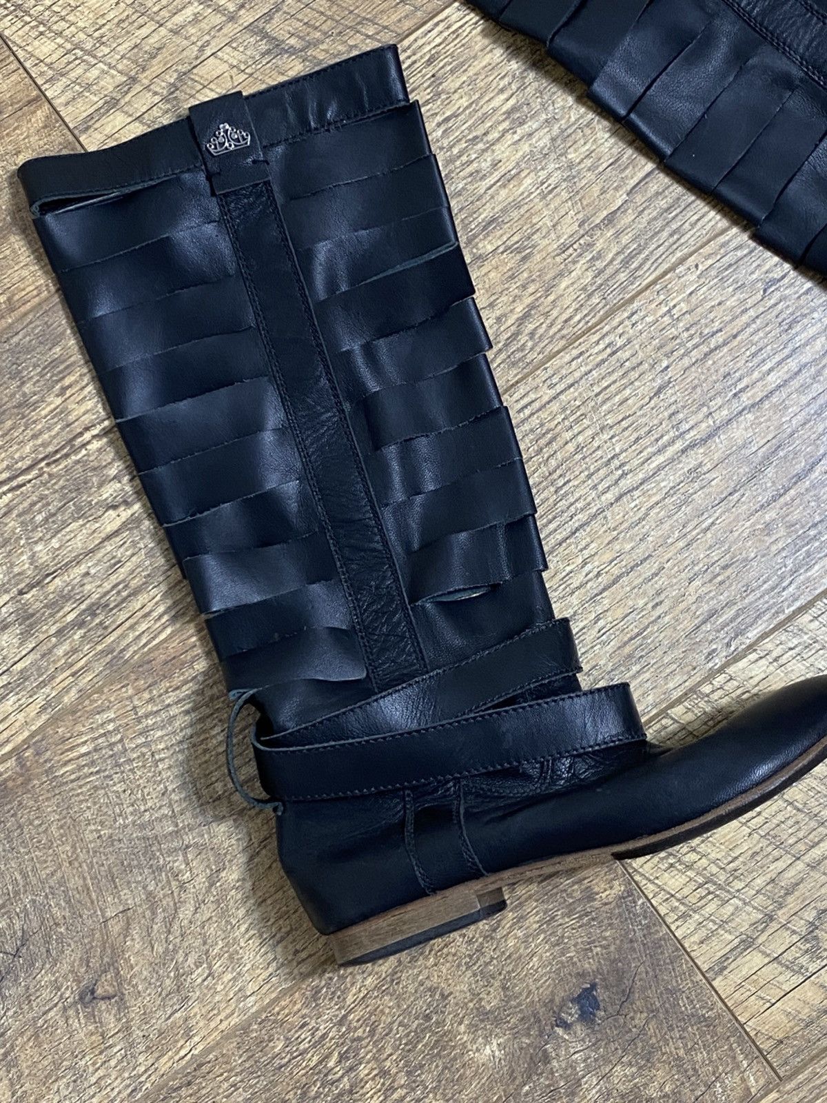 Japanese Brand Fornarina Archive Avant Garde Leather Cut-Out Boots Rare Size US 8 / IT 38 - 2 Thumbnail