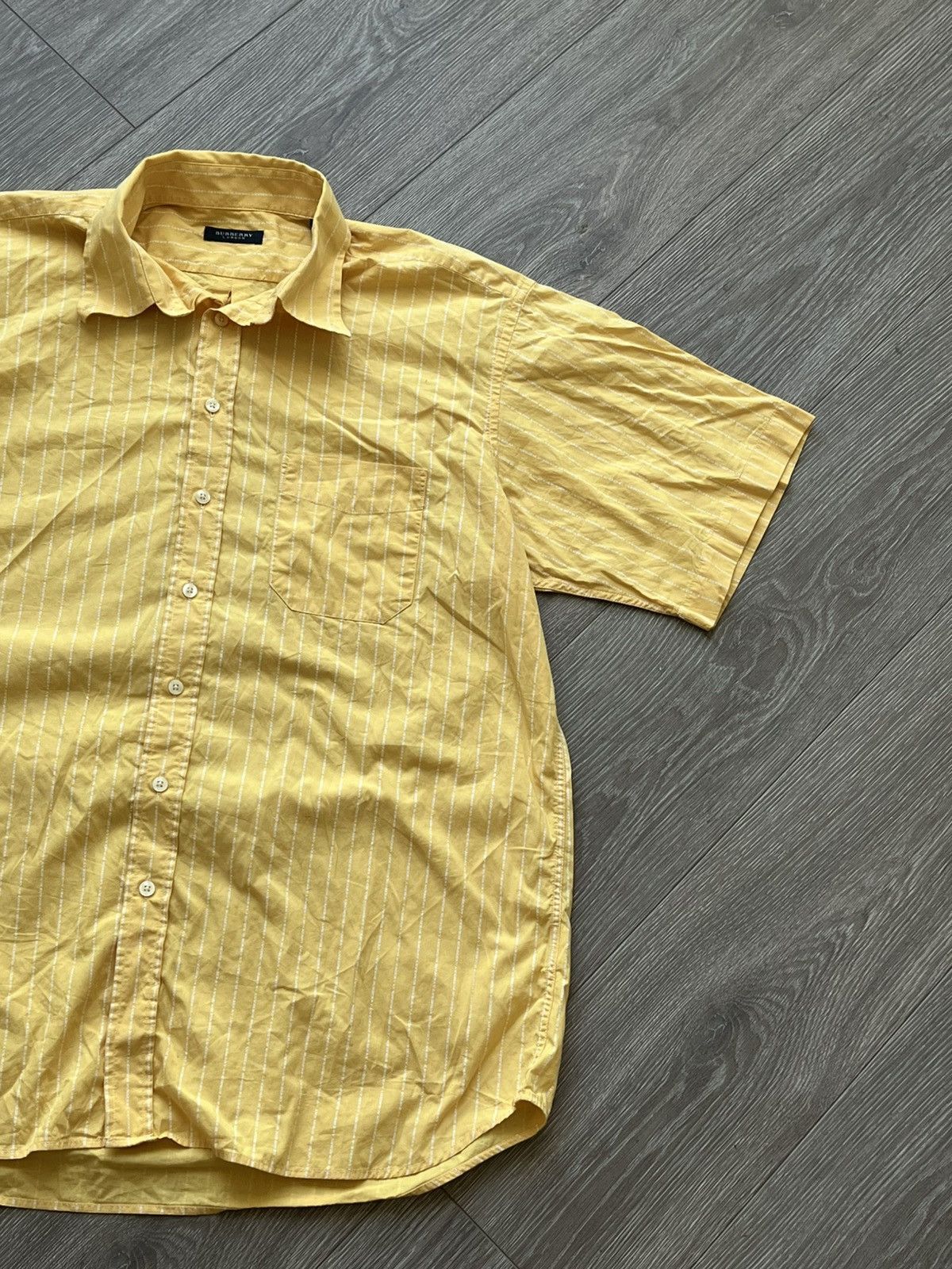 Burberry Vintage Burberry Shirt size XL Size US XL / EU 56 / 4 - 4 Thumbnail