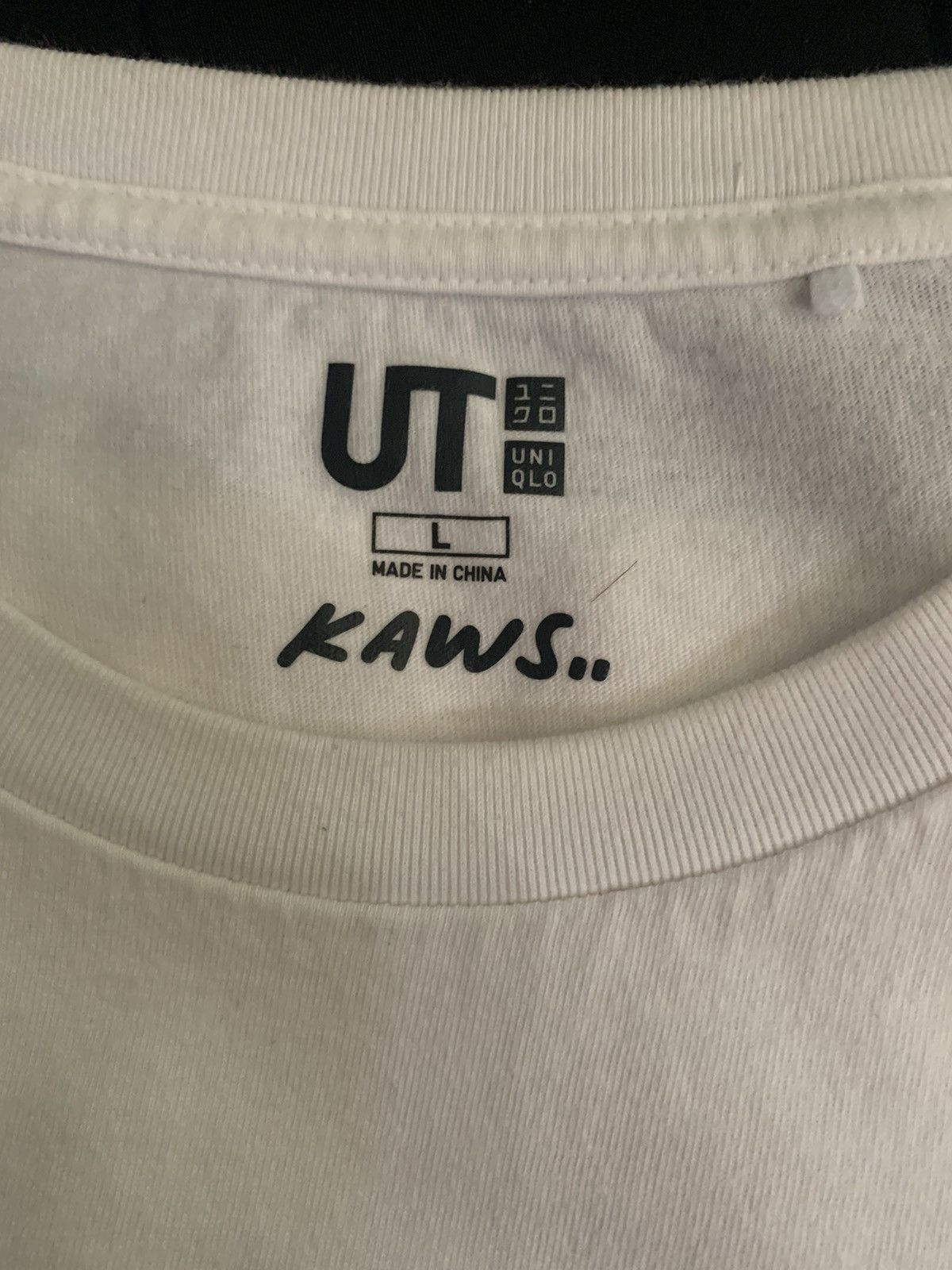 Kaws × Uniqlo Jaws T-Shirt Size Large Size US L / EU 52-54 / 3 - 2 Thumbnail