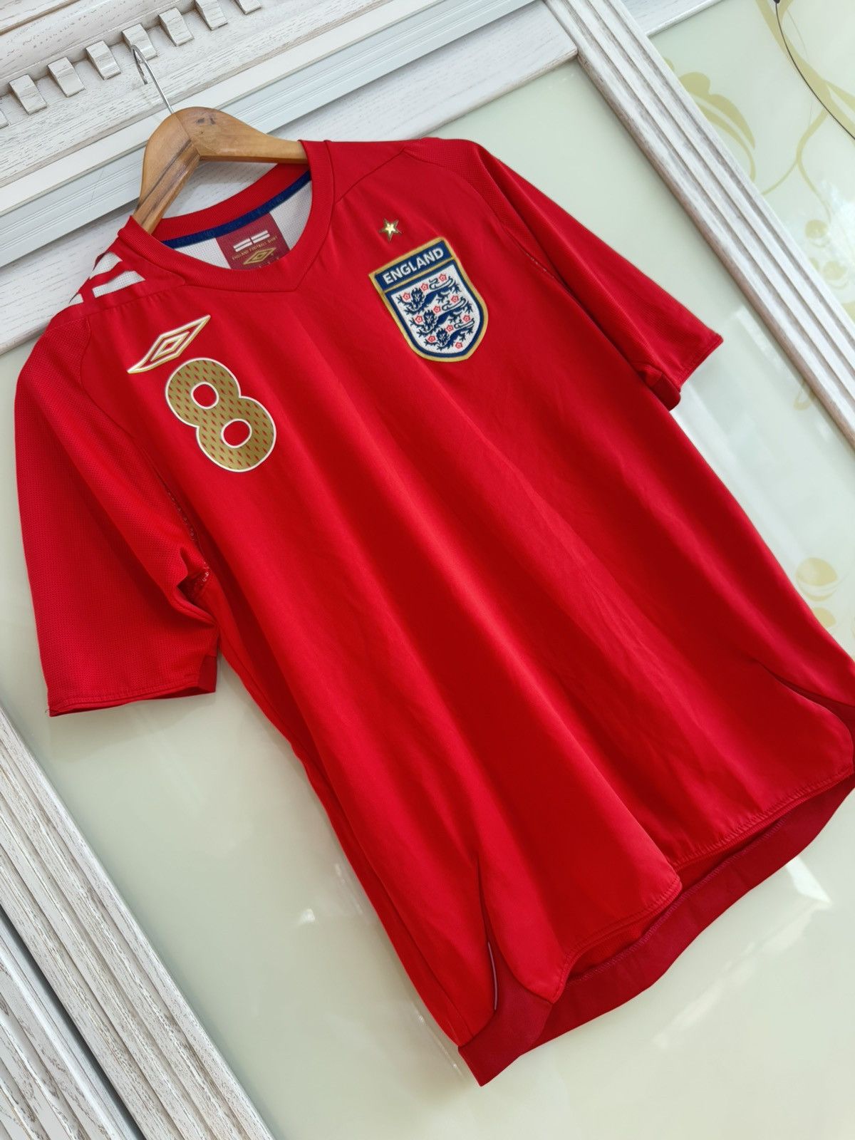 Umbro × Vintage Lampard #8 England 2006-2007 Away Soccer Jersey Football Kit Size US S / EU 44-46 / 1 - 4 Thumbnail