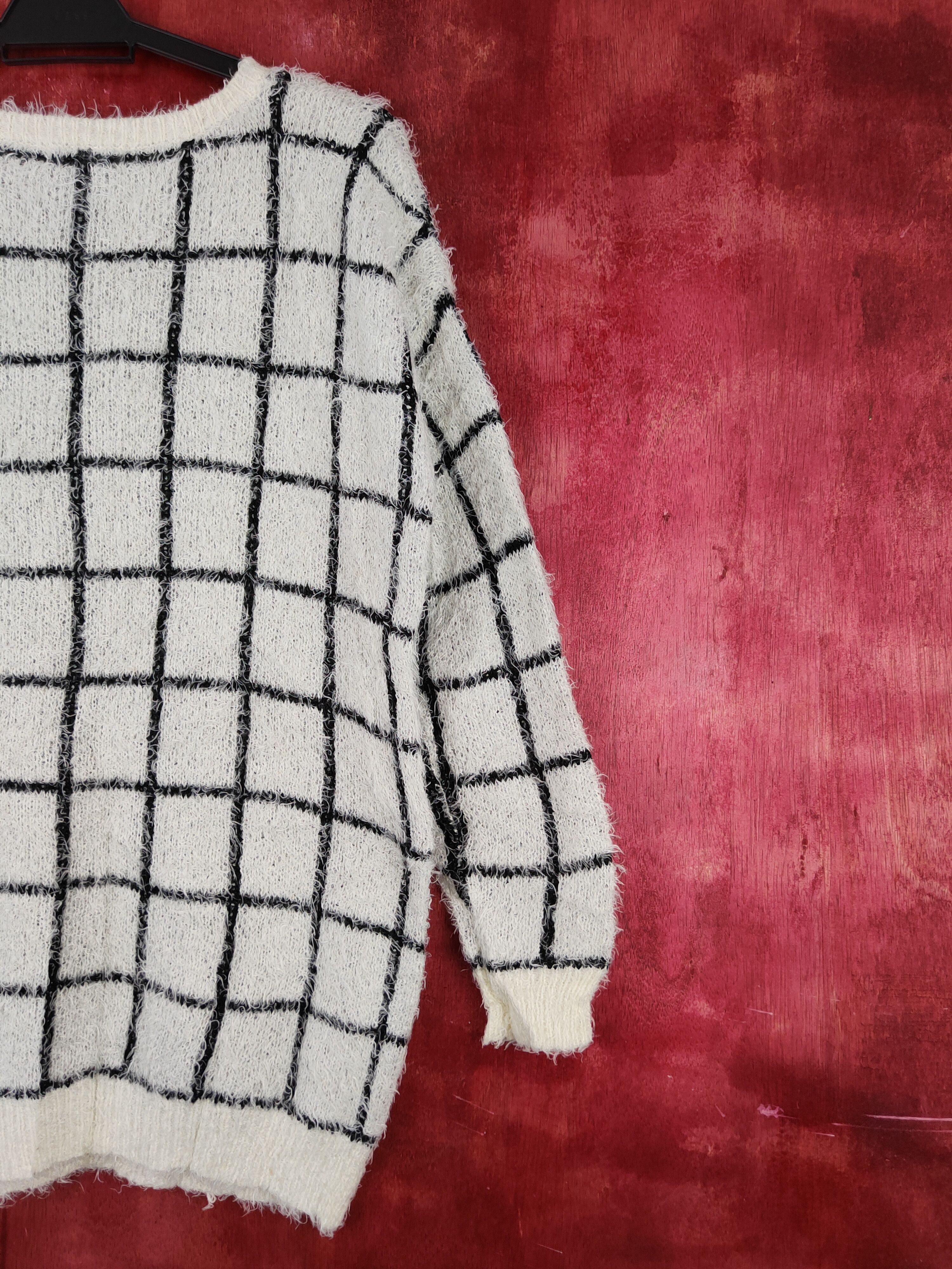 Homespun Knitwear × Japanese Brand × Vintage Japan Black Cream Shag Shaggy Fur Mohair Knitwear #S1907 Size M / US 6-8 / IT 42-44 - 9 Thumbnail
